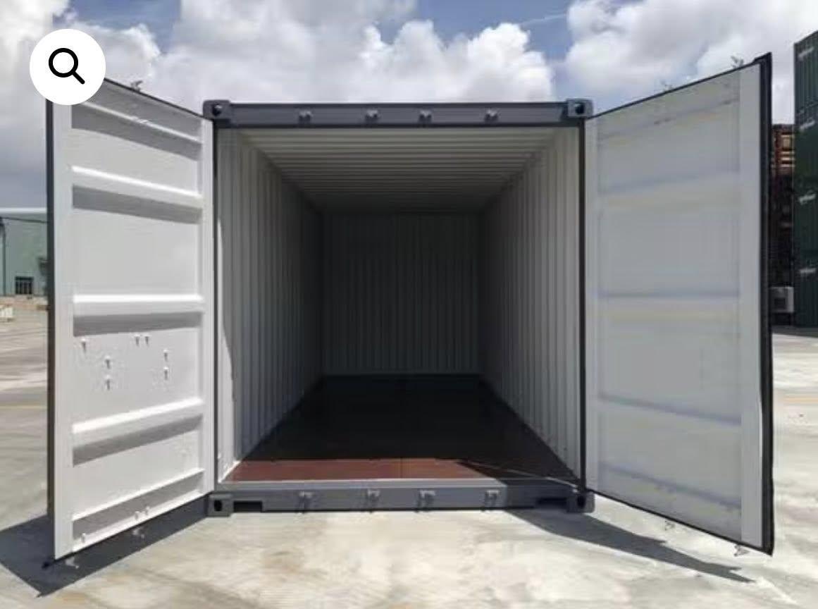 6 Box de Stockage de 14,7 M2 Chacun