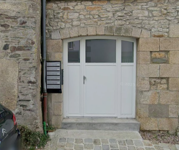 Box de stockage sécurisé - 10m² - Pontivy