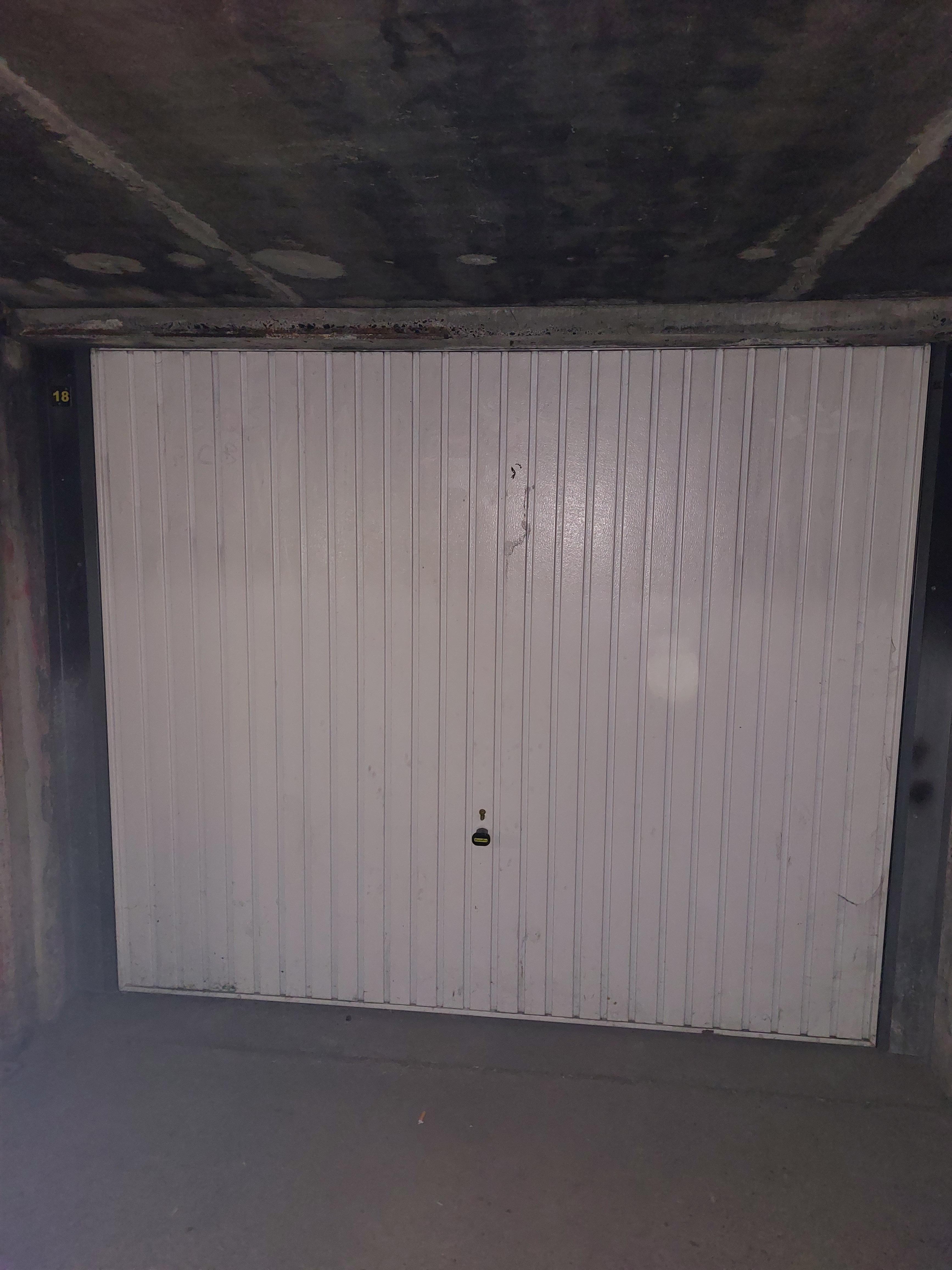 Garage/Box -13m² Saint-Jean-de-Maurienne