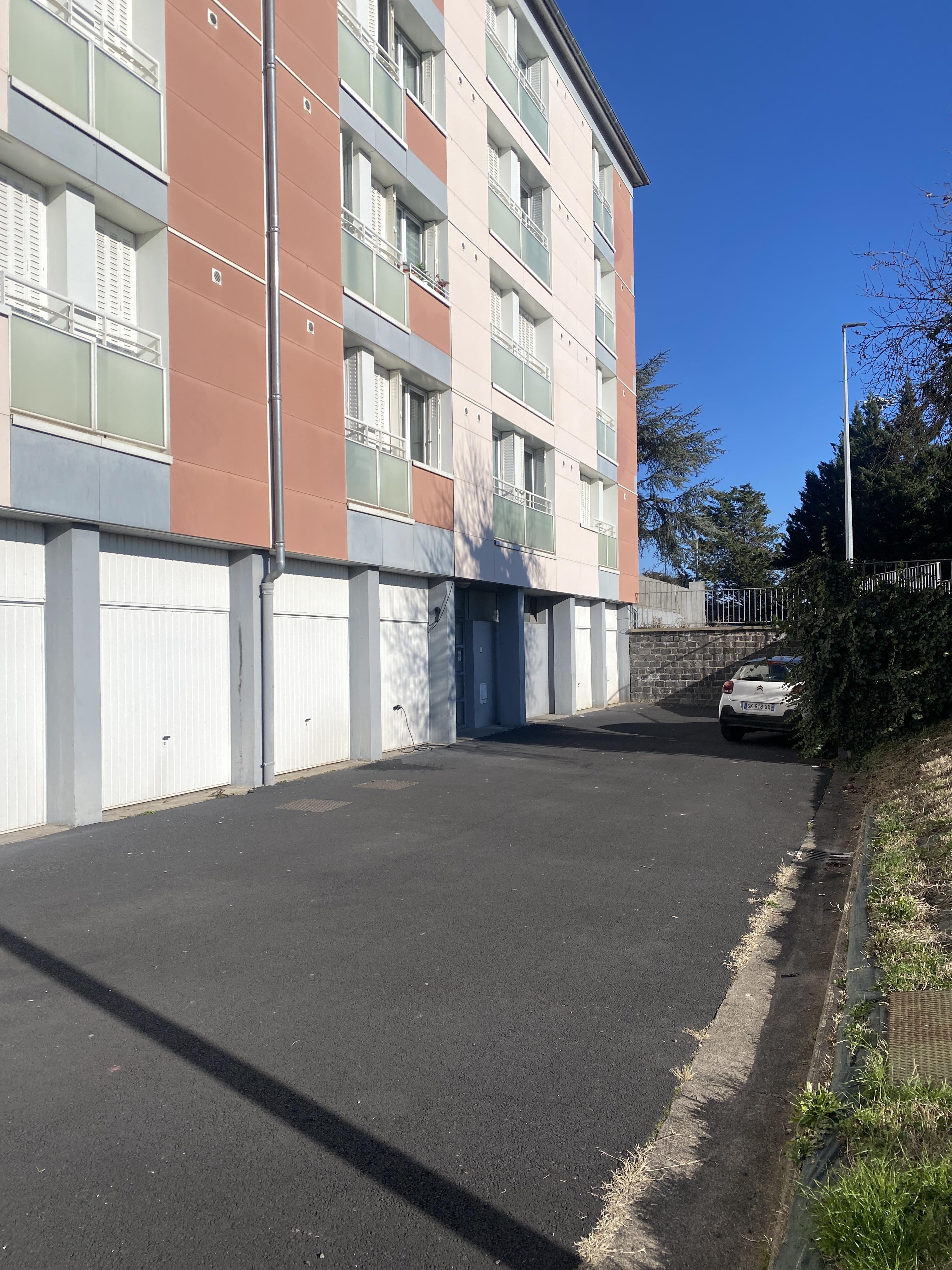 Garage/ Box 11m² Clermont-Ferrand