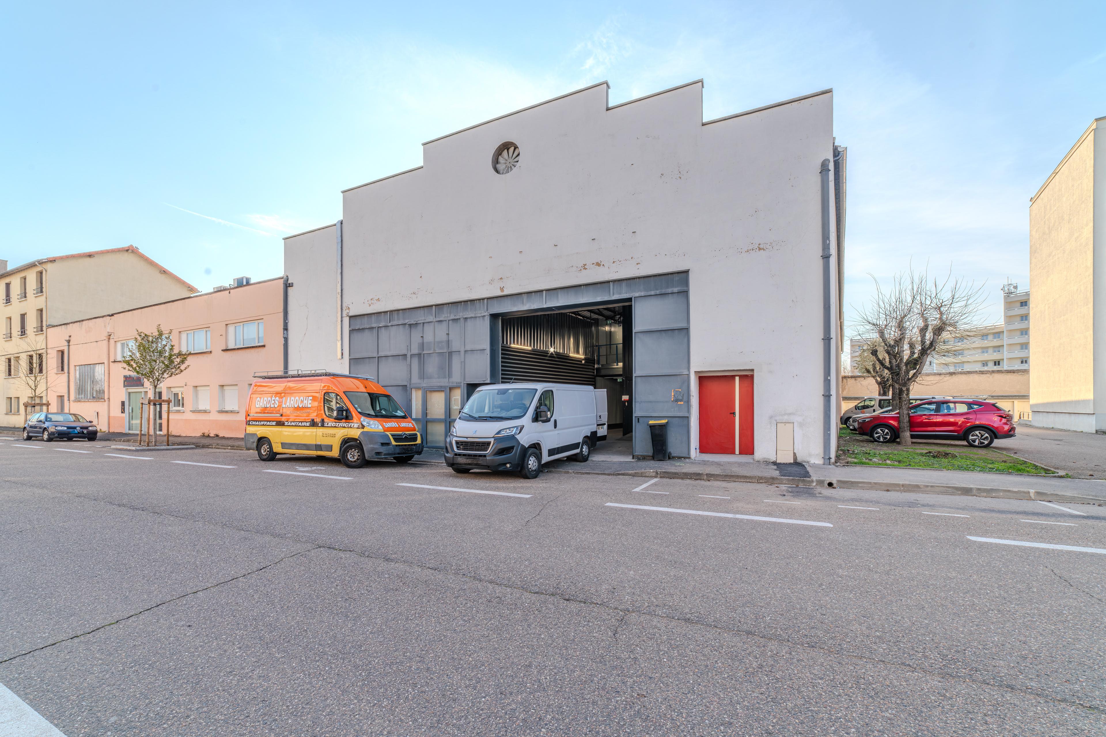 Box de stockage sécurisé - 8m2 - Roanne