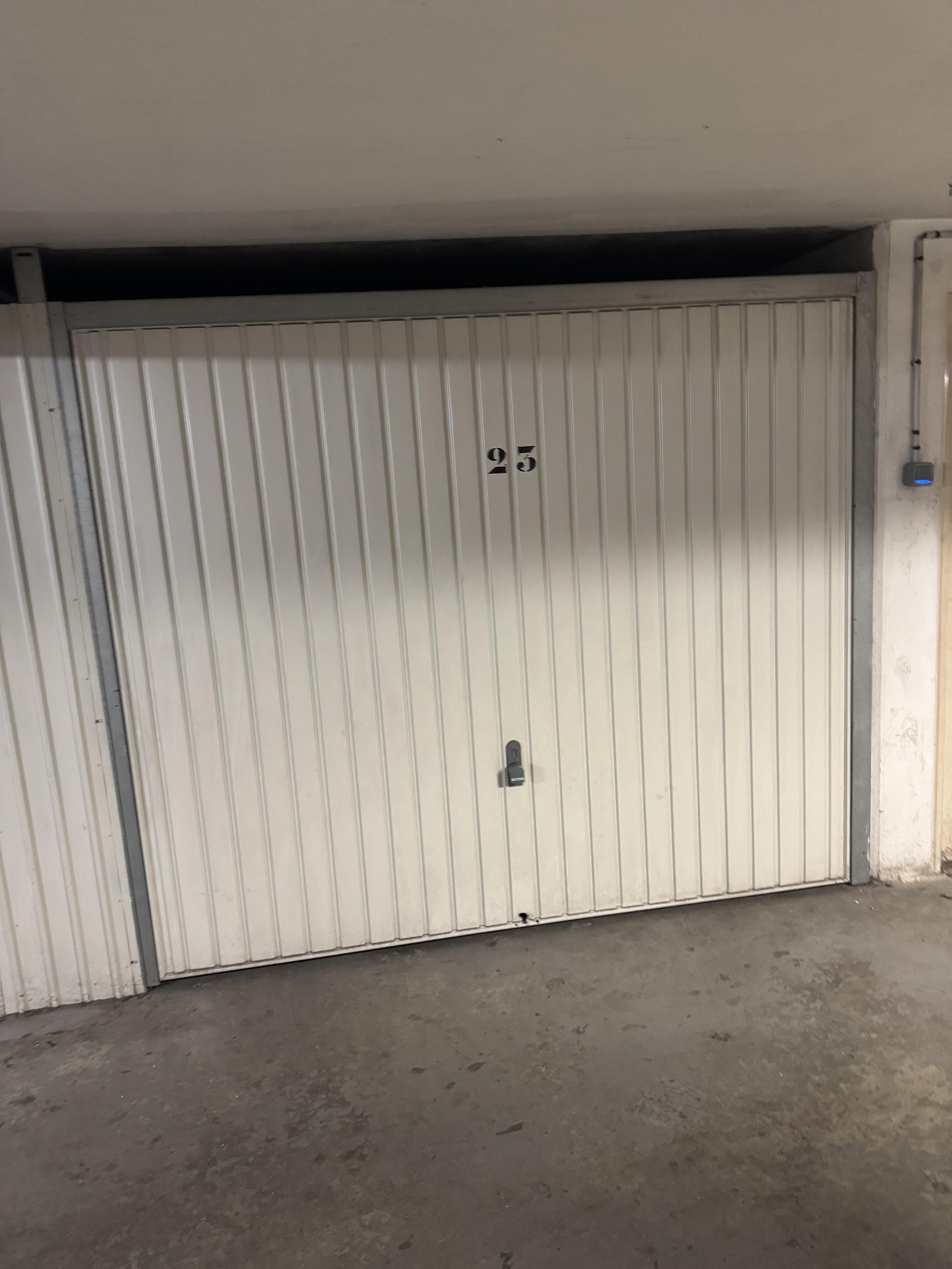 Garage/ Box 15m² - Croissy sur Seine
