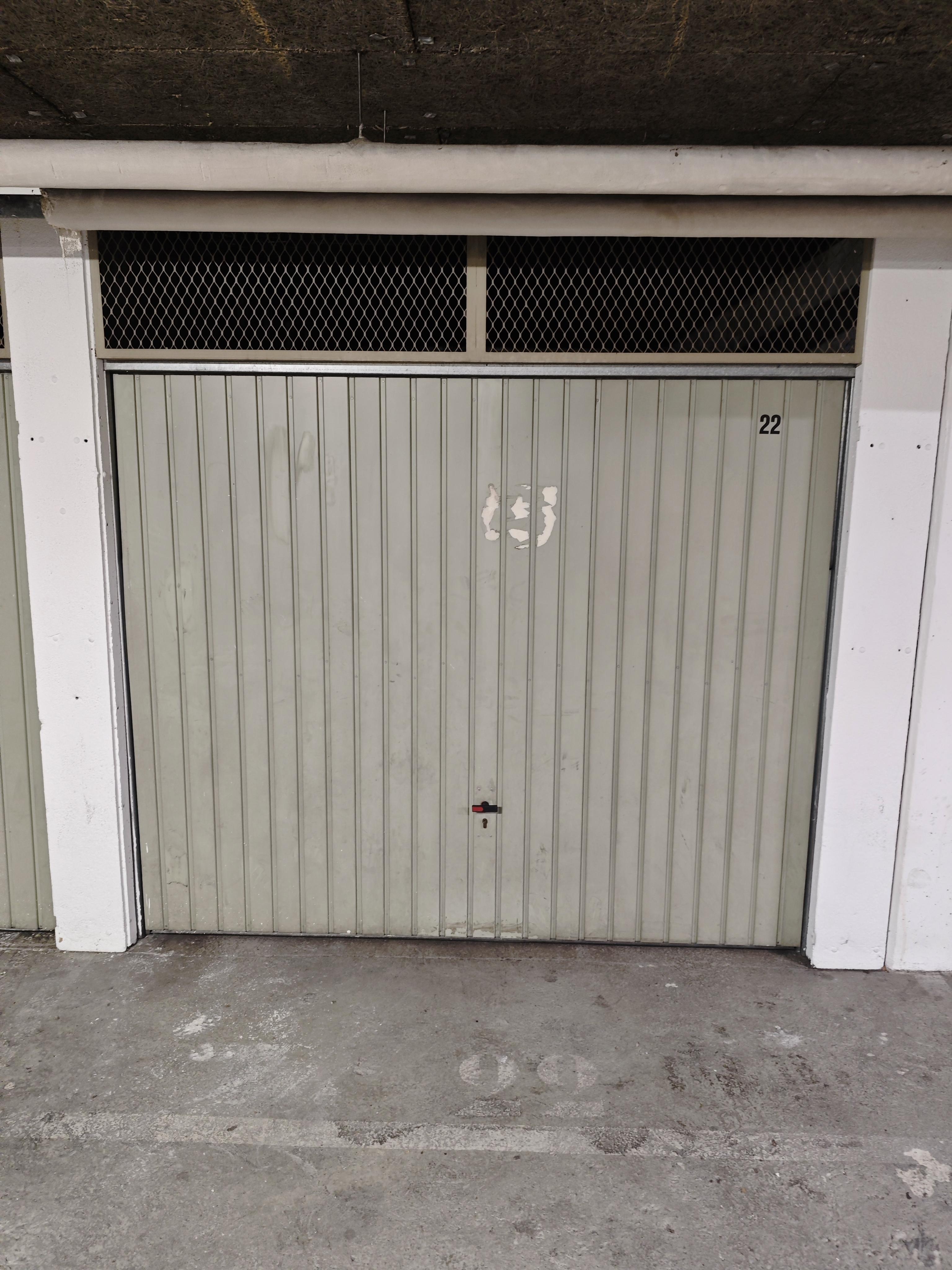 Garage/box 13m² - Bd Vincent Auriol