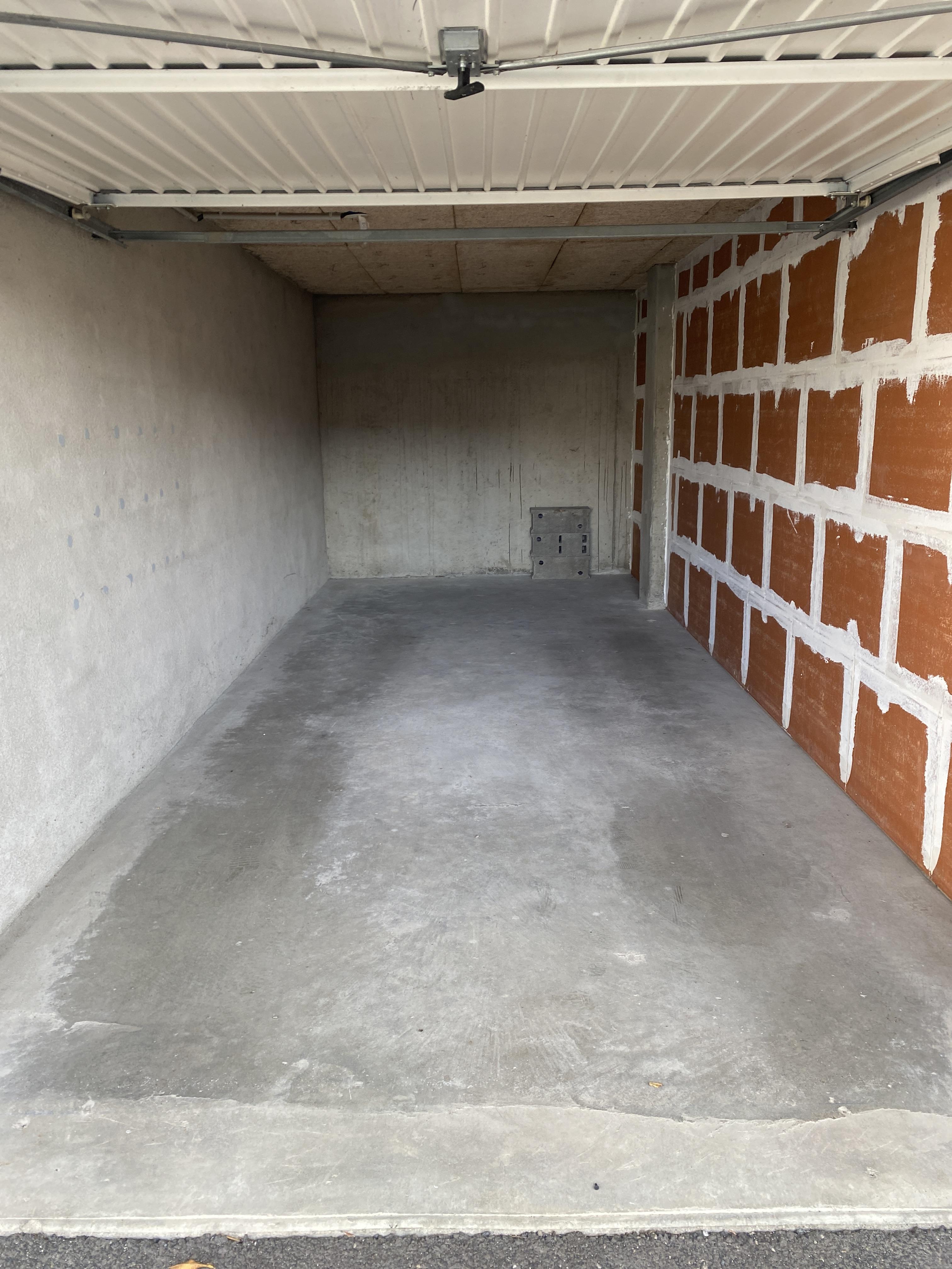 Garage/ Box 17m² Romagnat