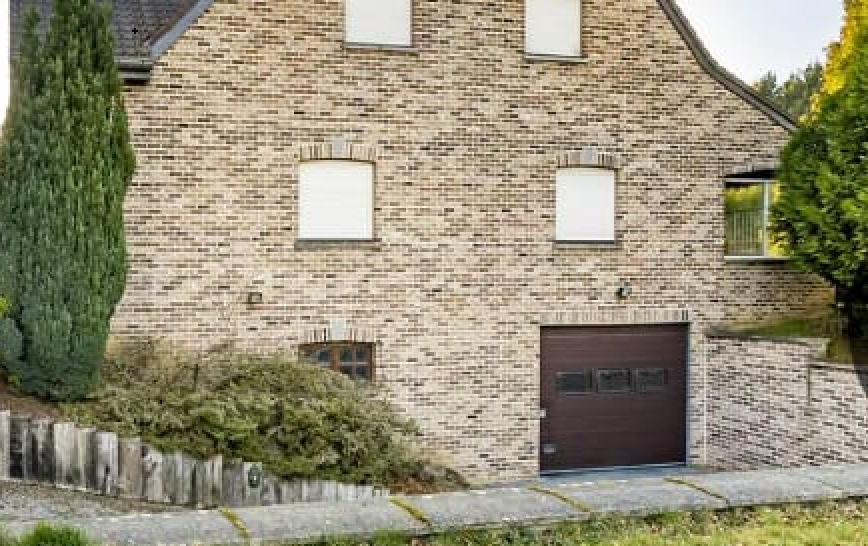 Entrepôt de stockage sécurisé de 132 m2 sur