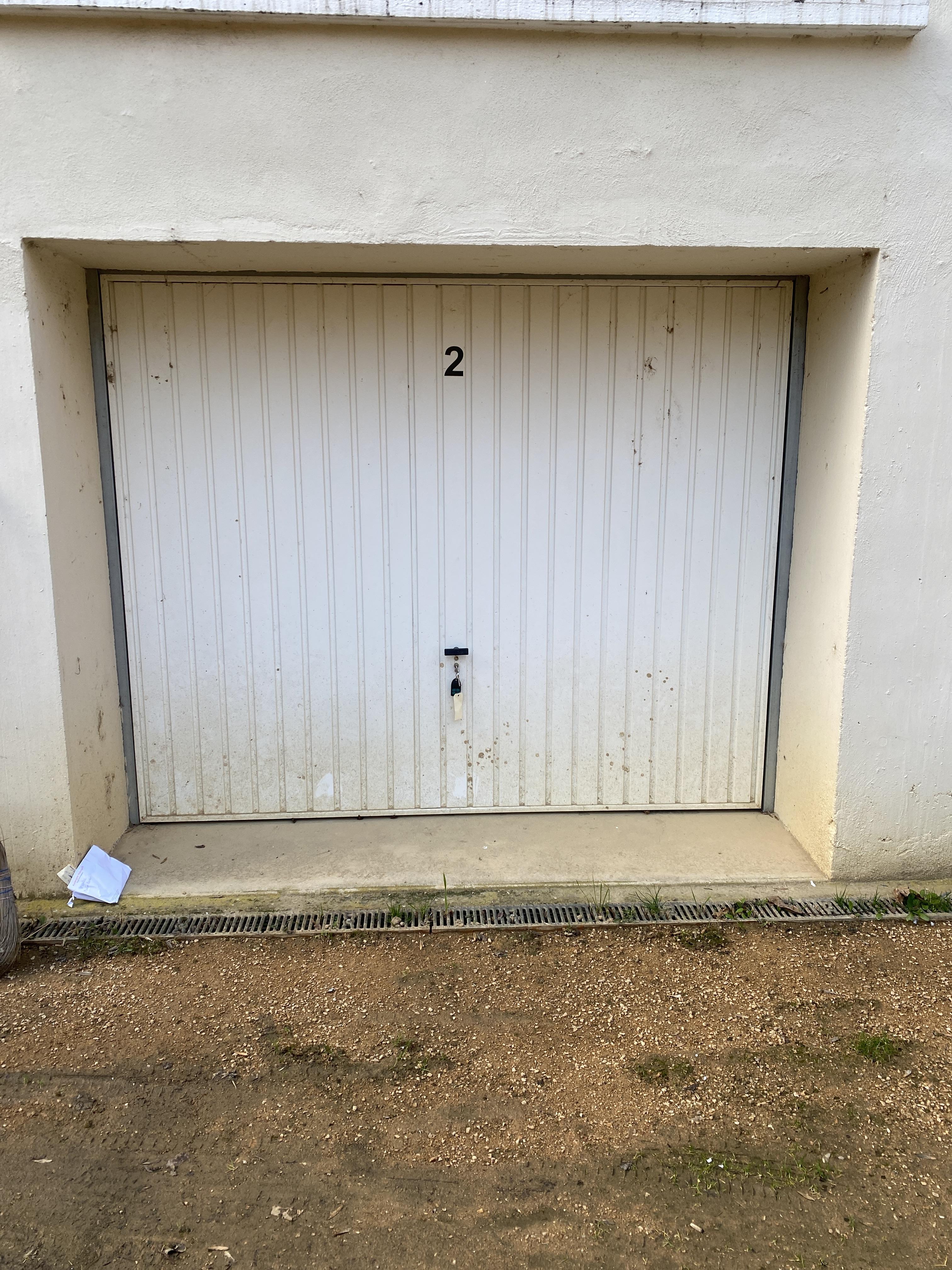 Garage/ Box 16m² Le Cendre