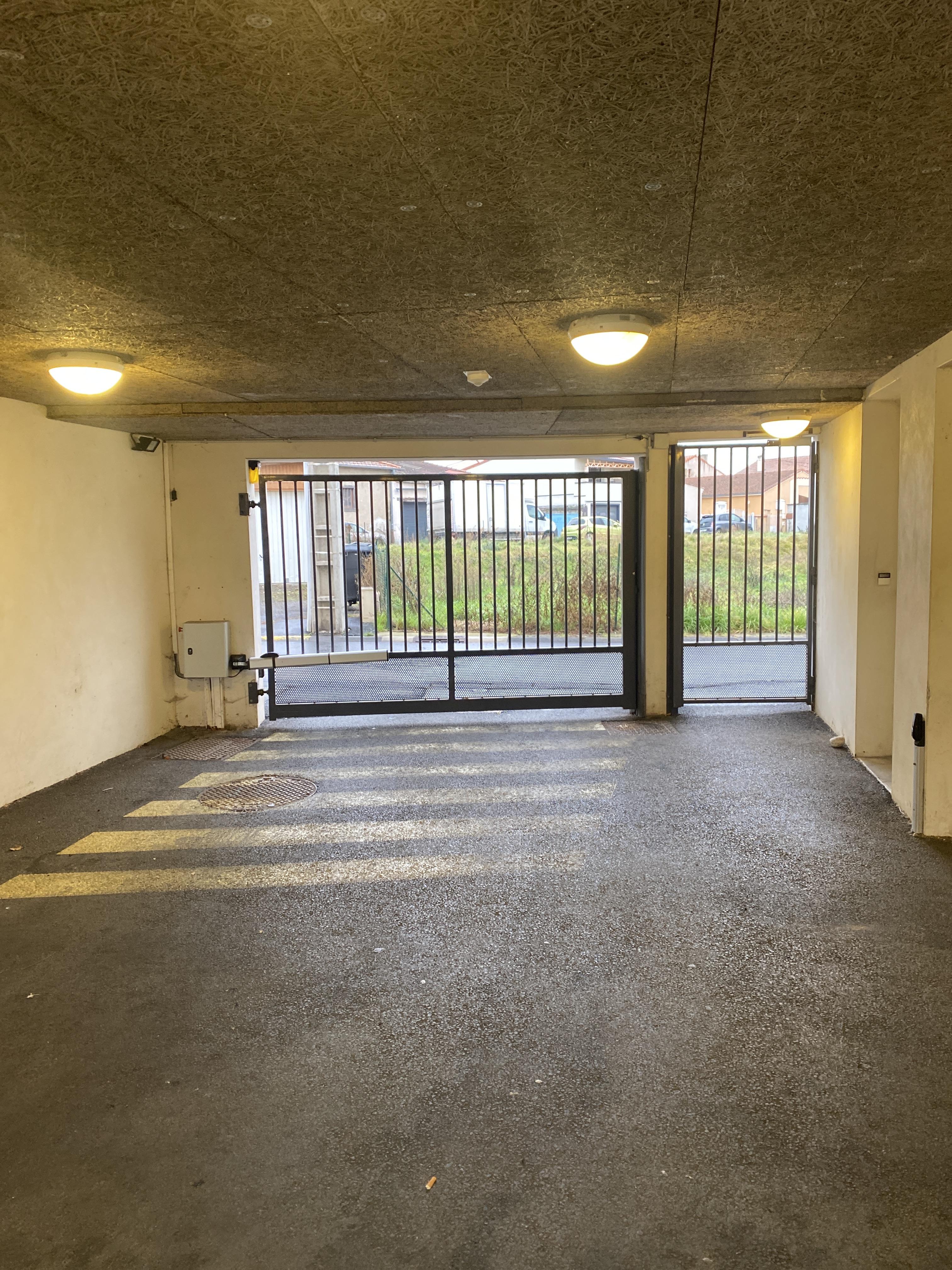 Garage/ Box 17m² Pont-du-Château