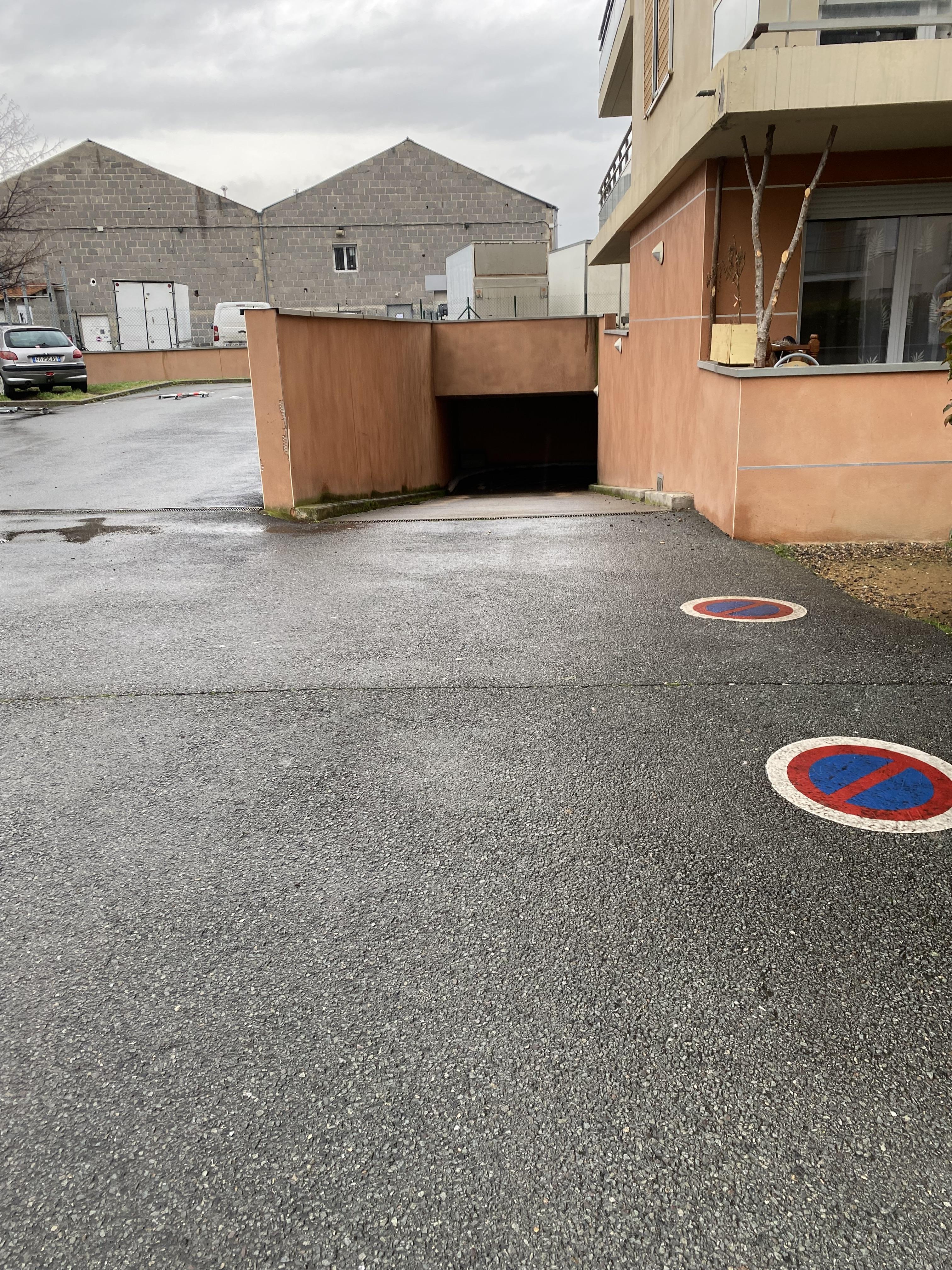 Garage/ Box 18m² Riom