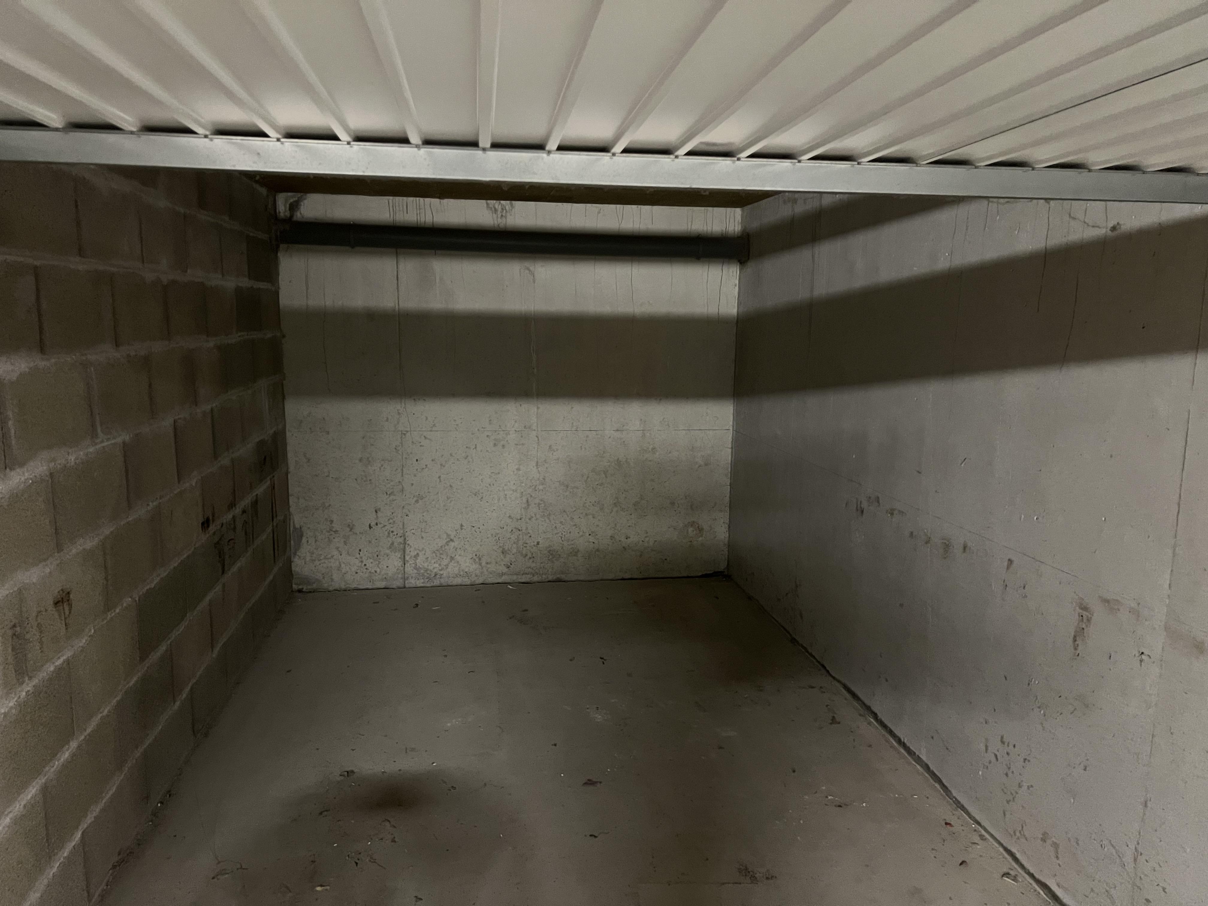 Garage/Box 14m² à Bruz