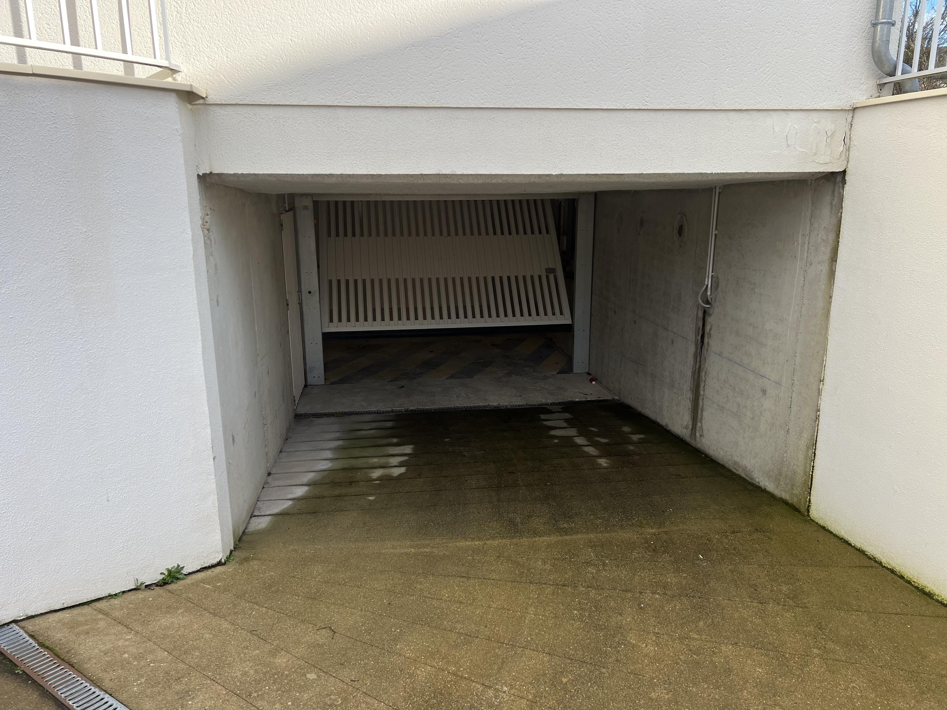 Garage/Box 14m² à Acigné