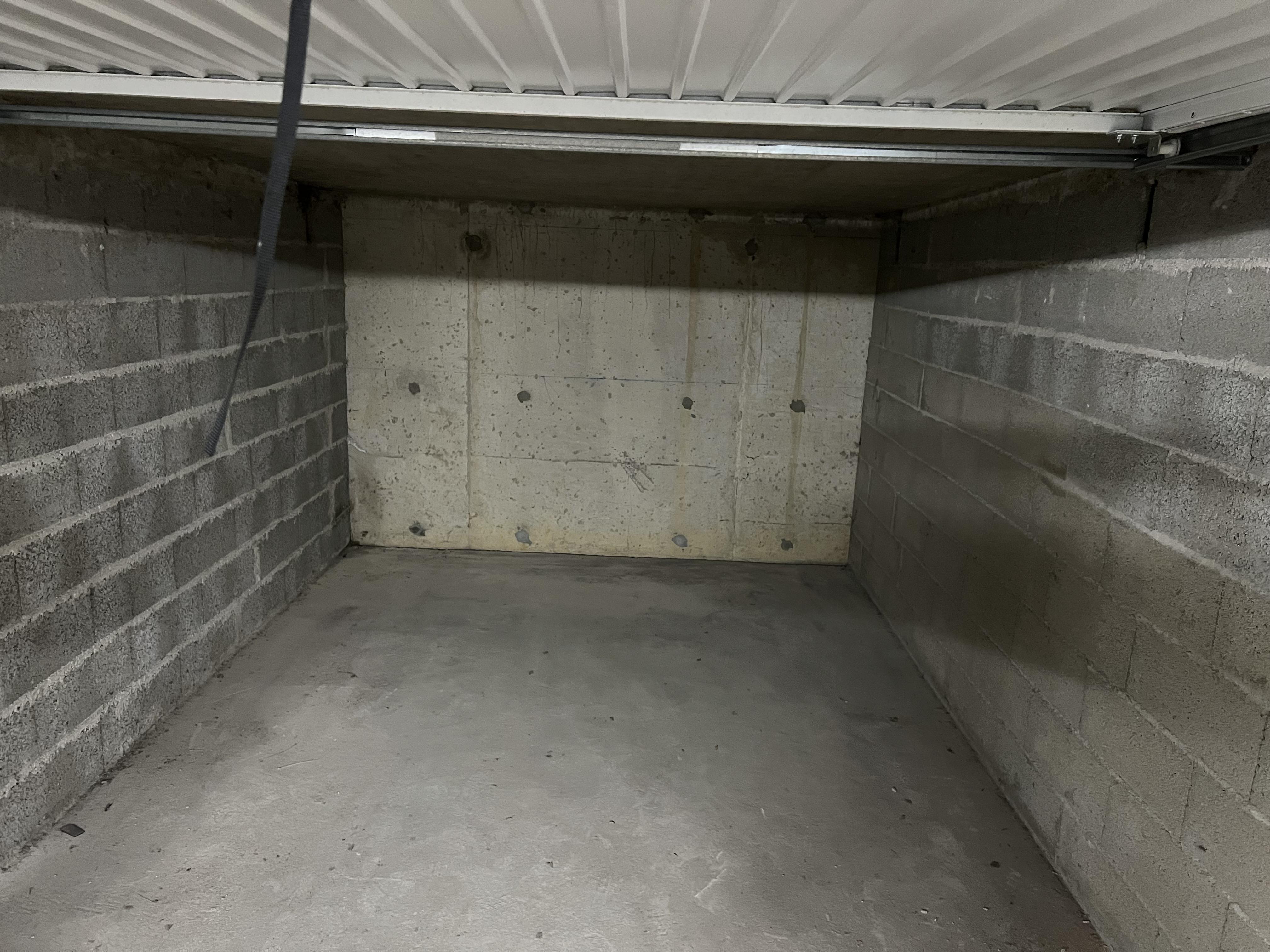 Garage/Box 14m² à Acigné