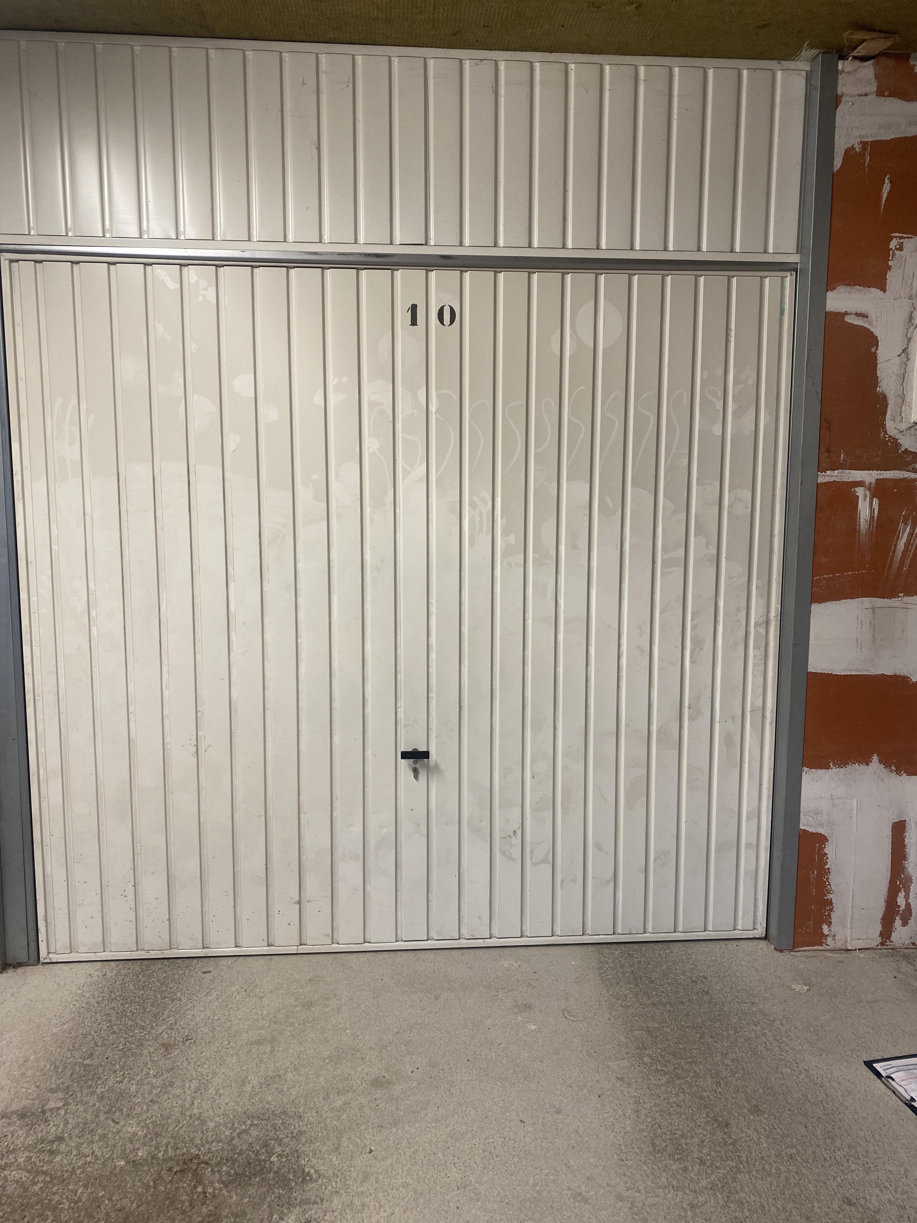 Garage/Box 16m² à Clermont-Ferrand