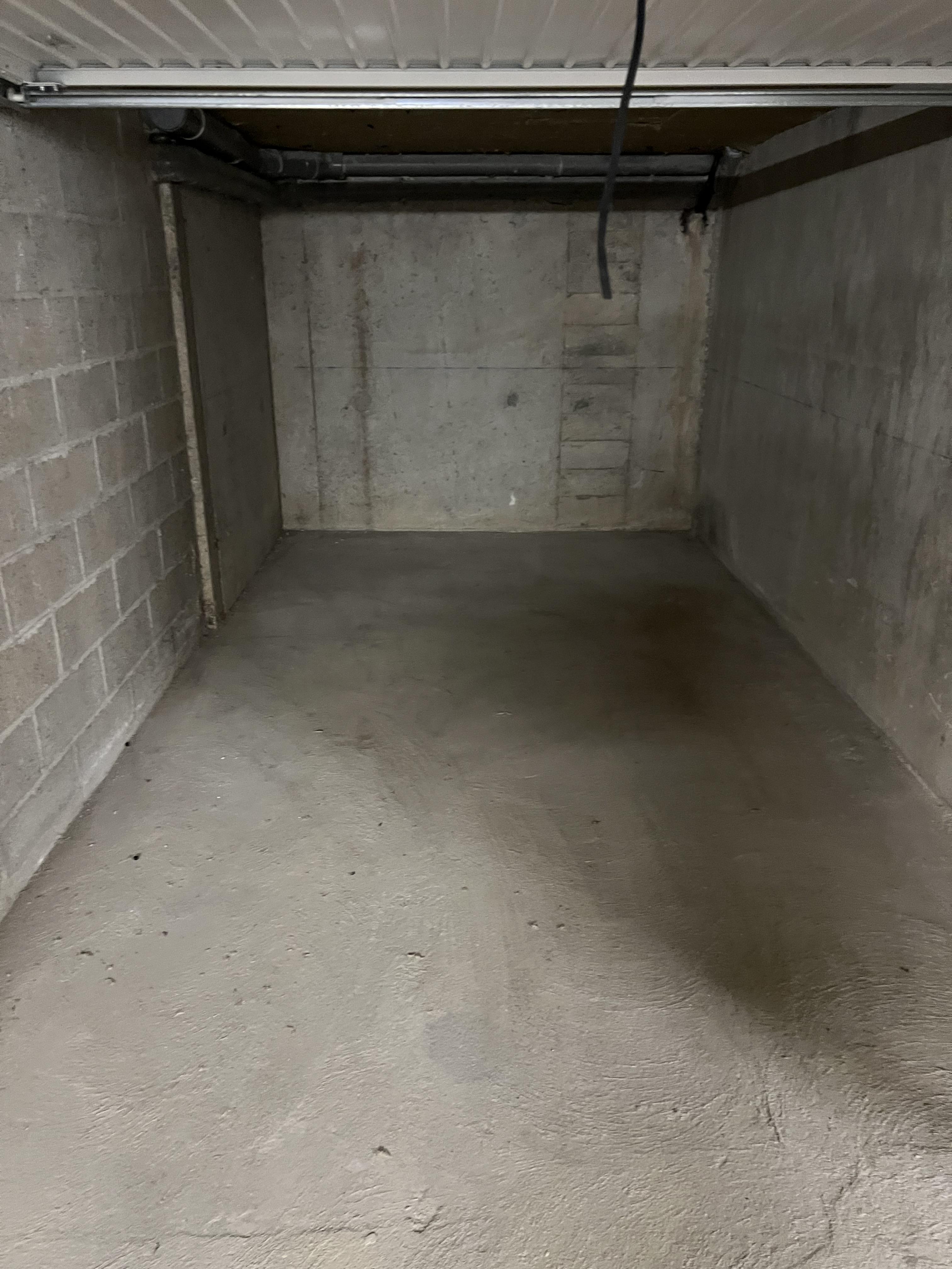 Garage/Box 13m² à Acigné