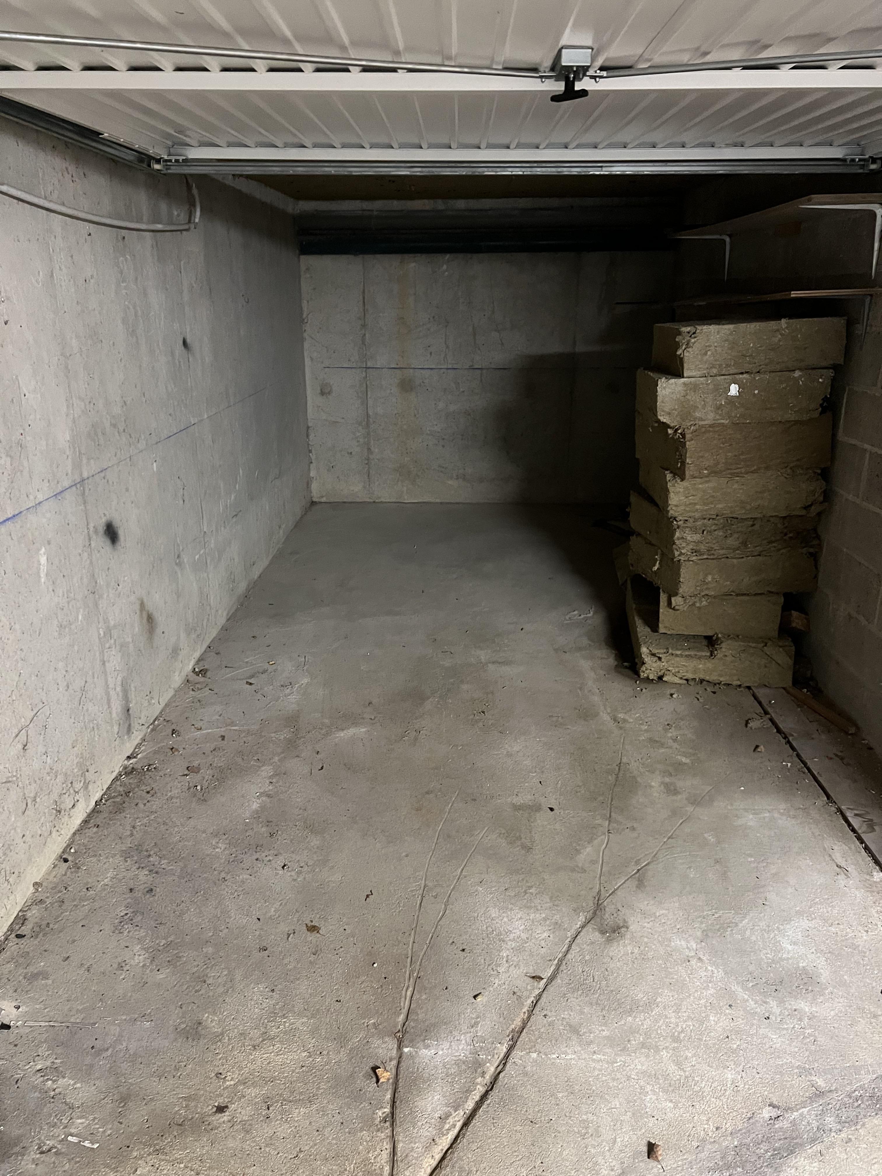 Garage/Box 13m² à Acigné