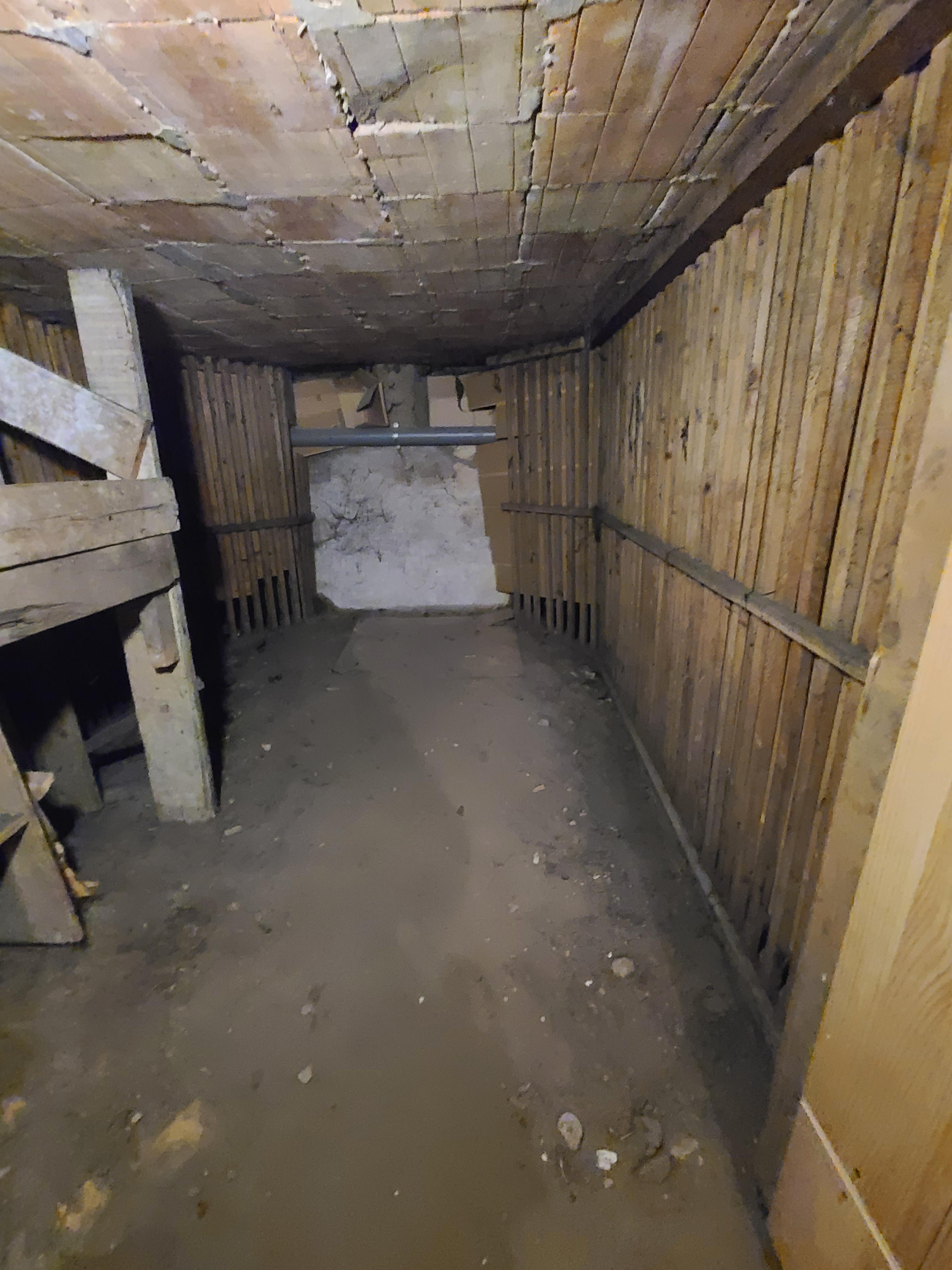 📦 À LOUER – Espaces de stockage sécurisées