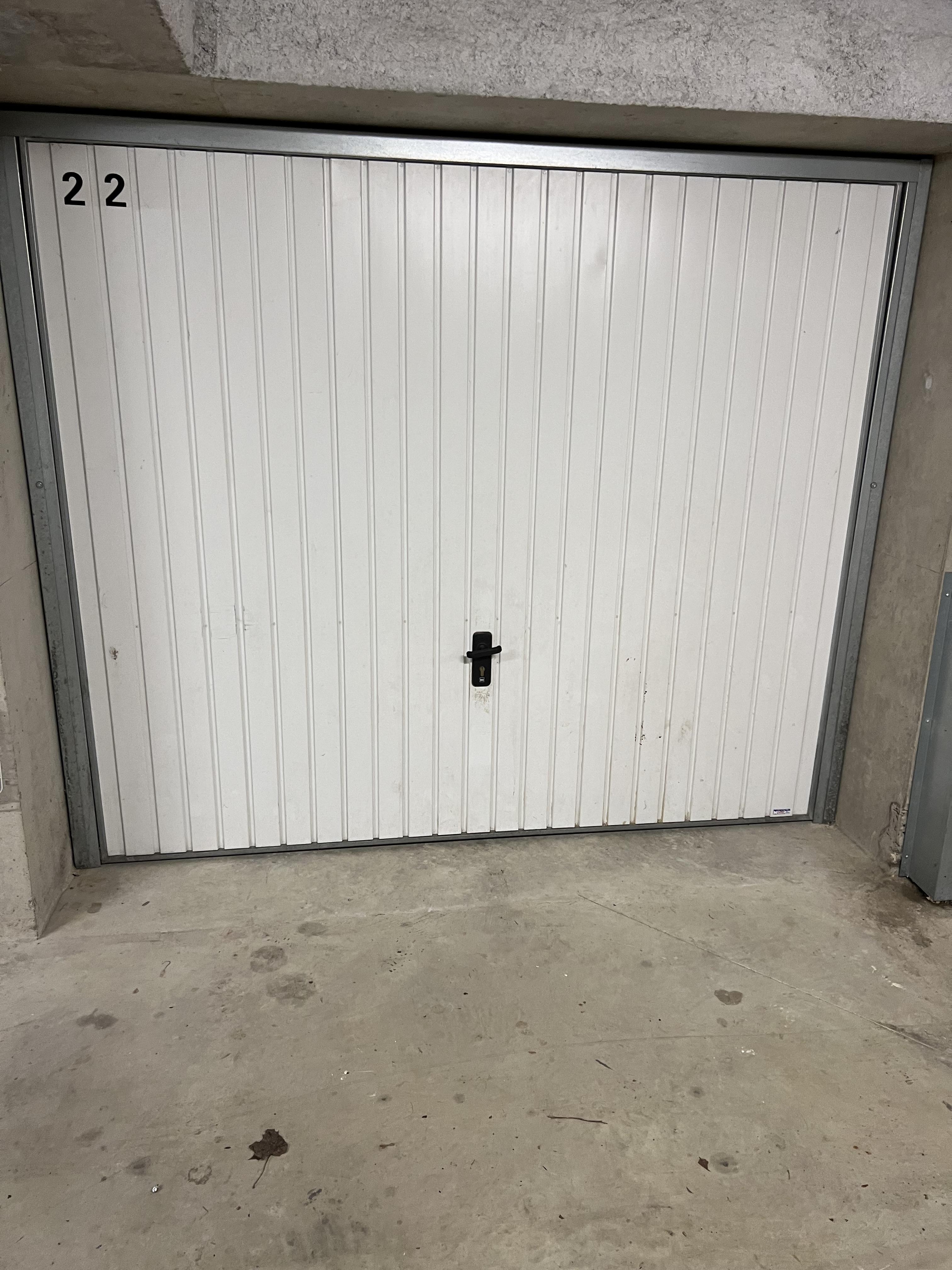 Garage/box 14m² à Acigné