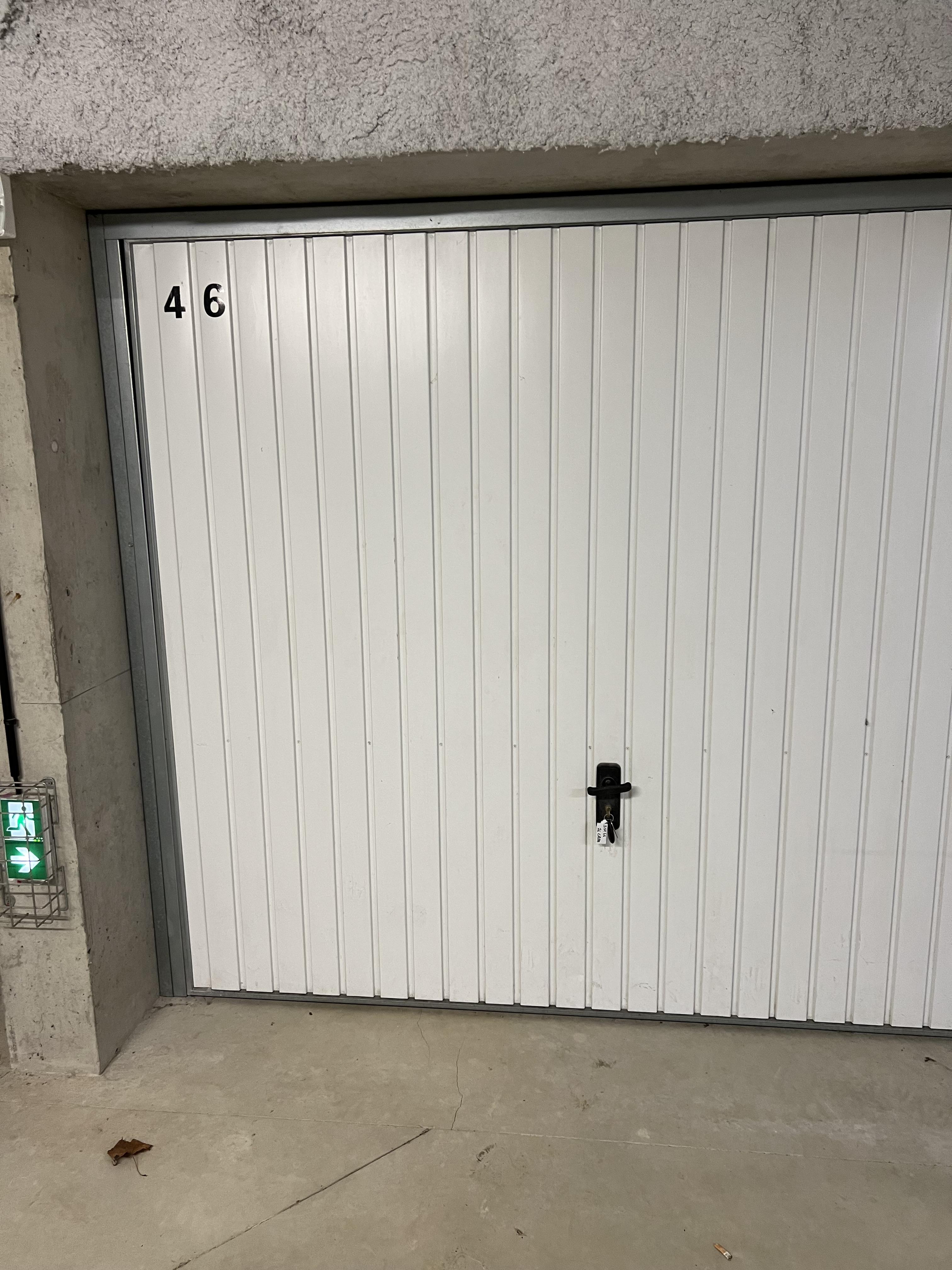 Garage/box 14m² à Acigné