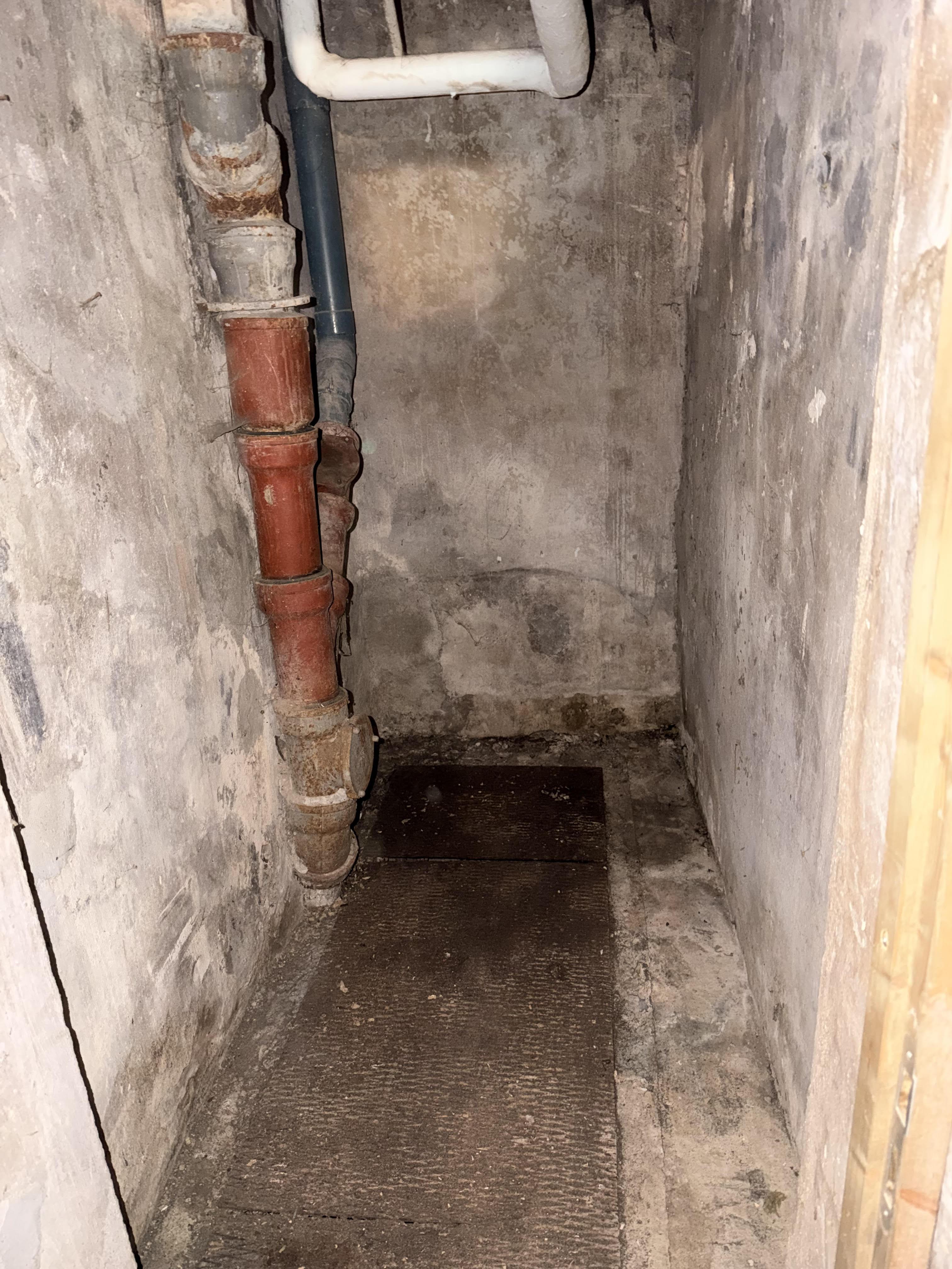 Cave 3 m2 rue Faraday Paris 17