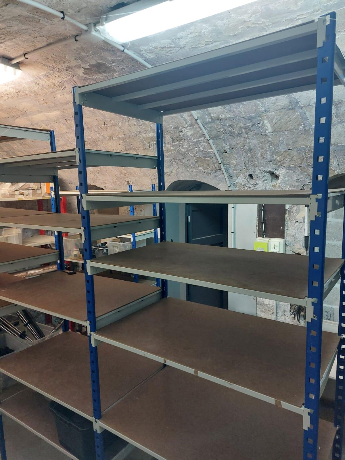 Cave de stockage saine et sécurisée
