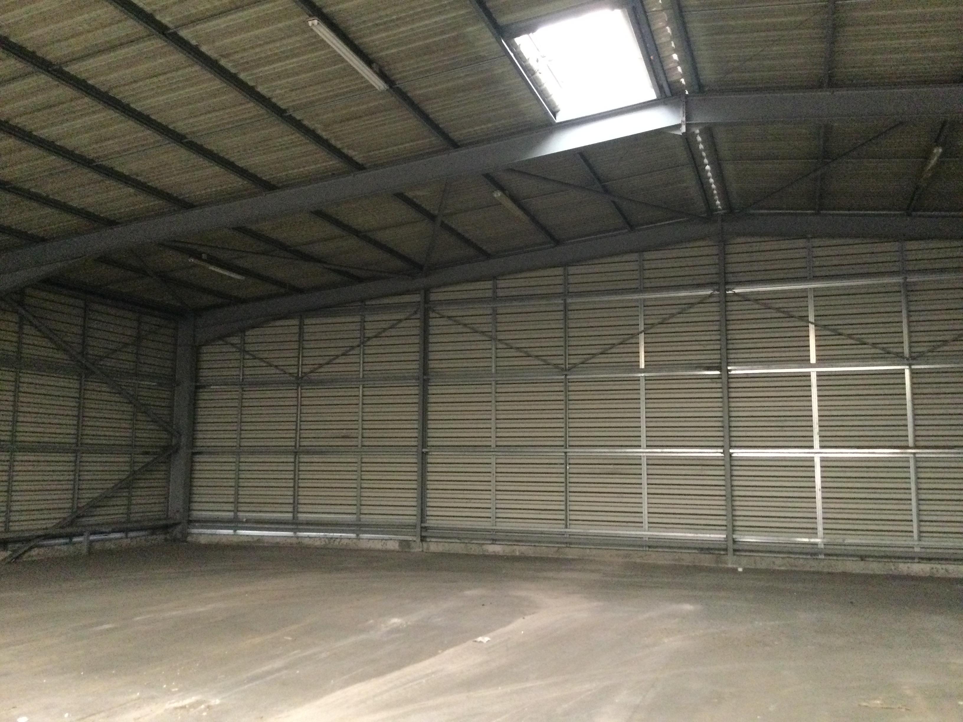 Batiment industriel neuf pour stockage, artisan, logistique -