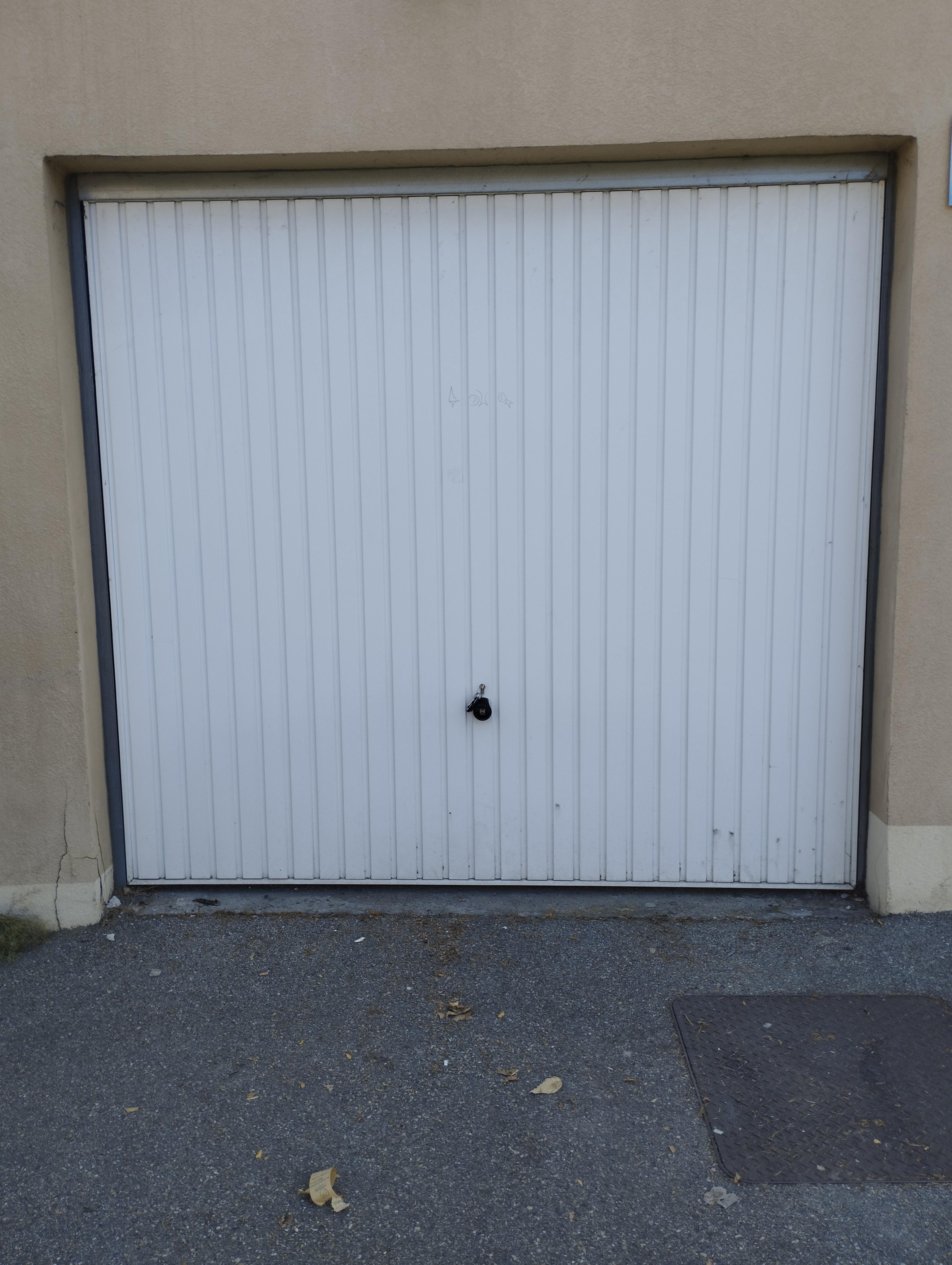 Garage/Box - 17m² à Oullins Pierre-Bénite