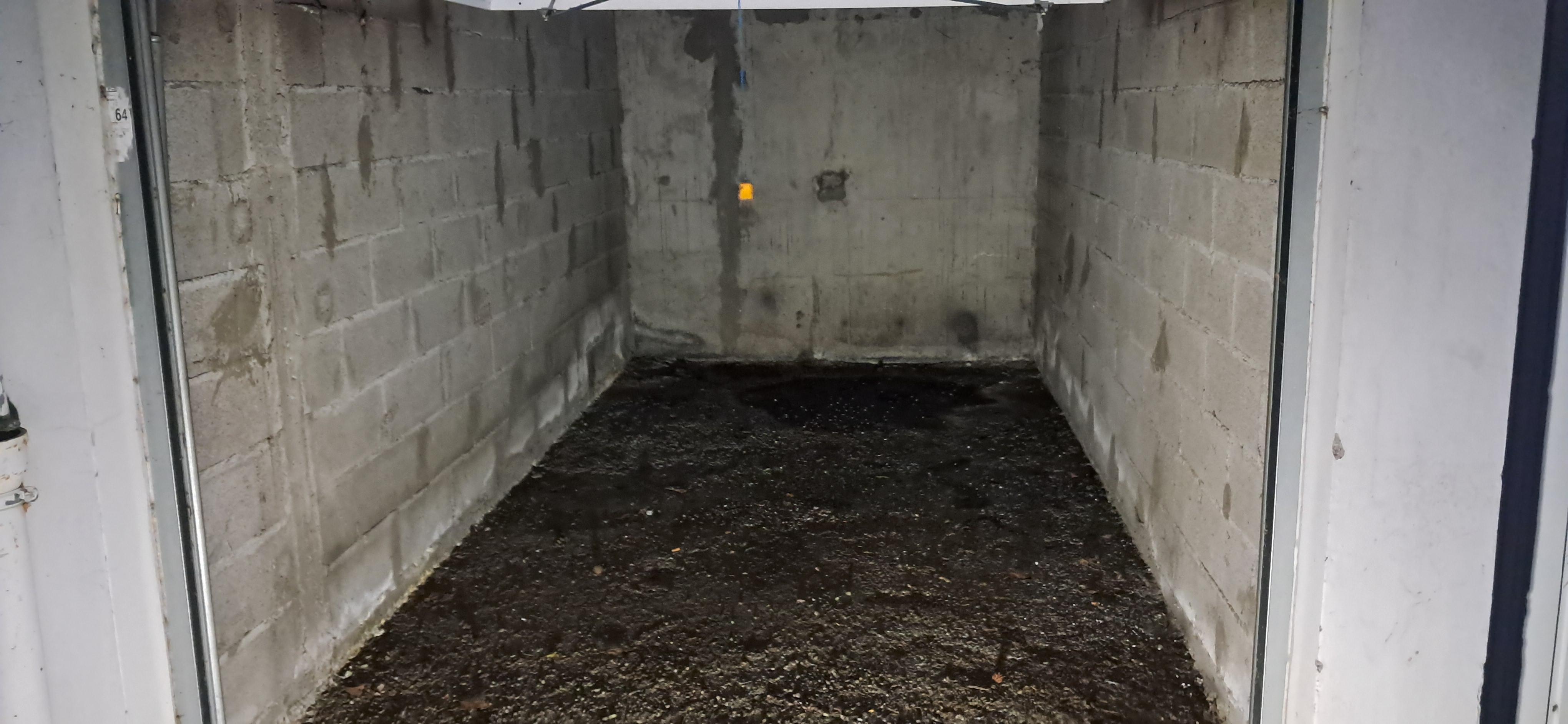 Garage/Box 12m² à Pau