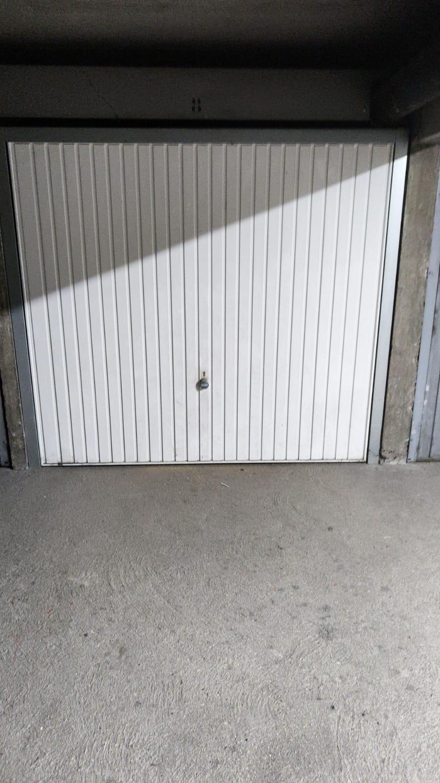 Garage à louer à Saint Étienne