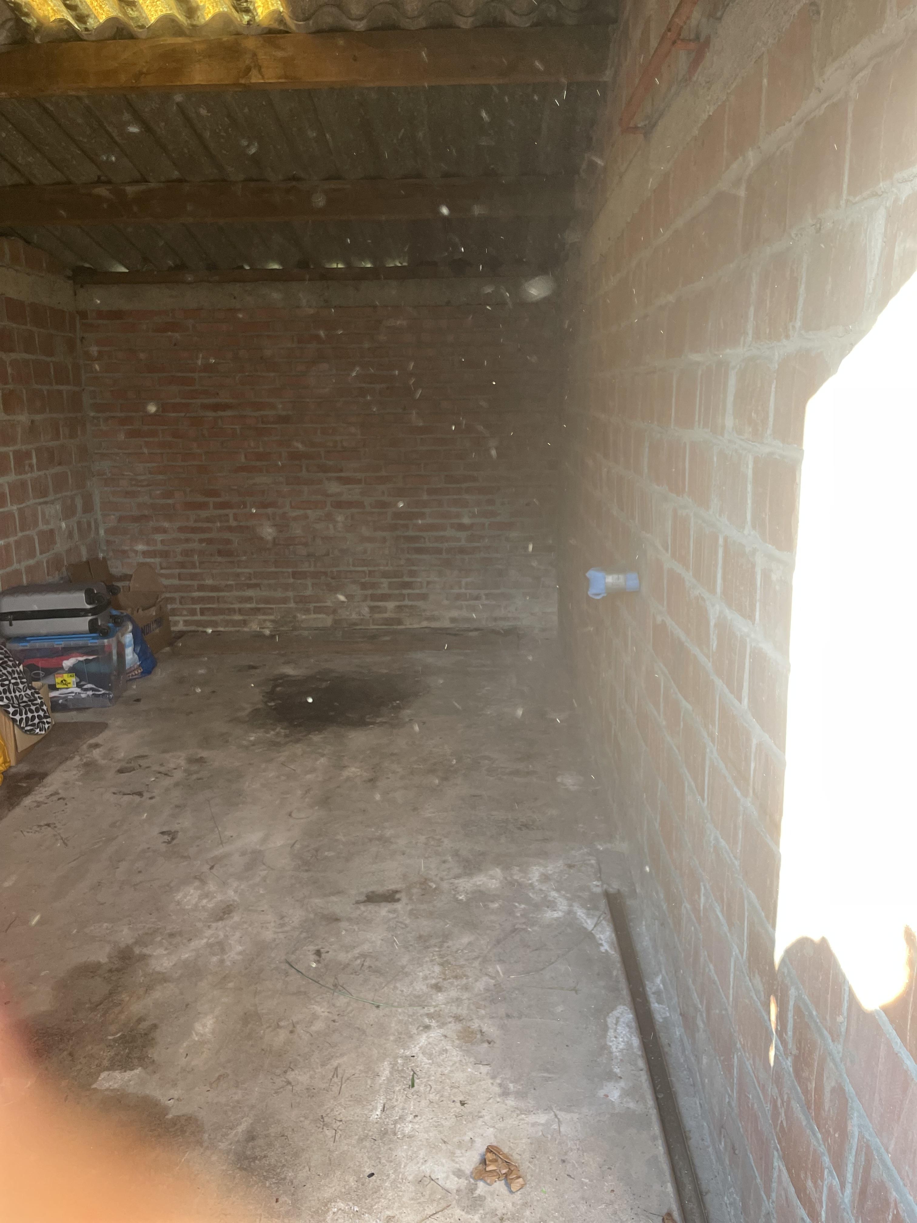 Garage , lieu de stockage