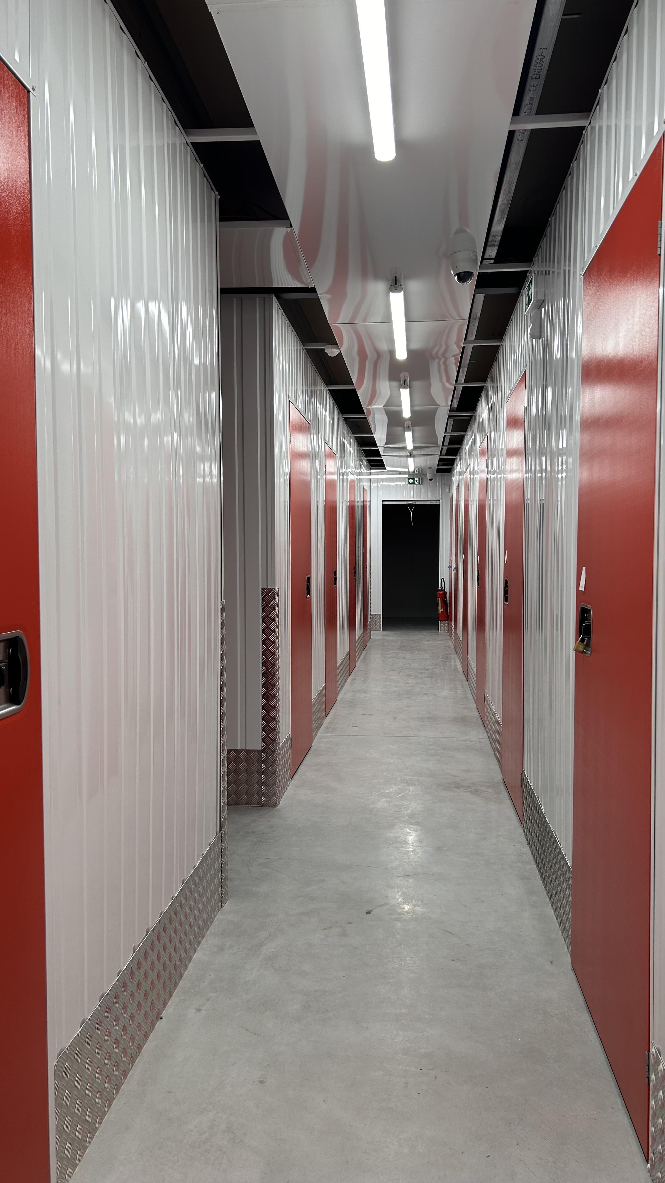 Box de Stockage Sécurisé de 2 m² en