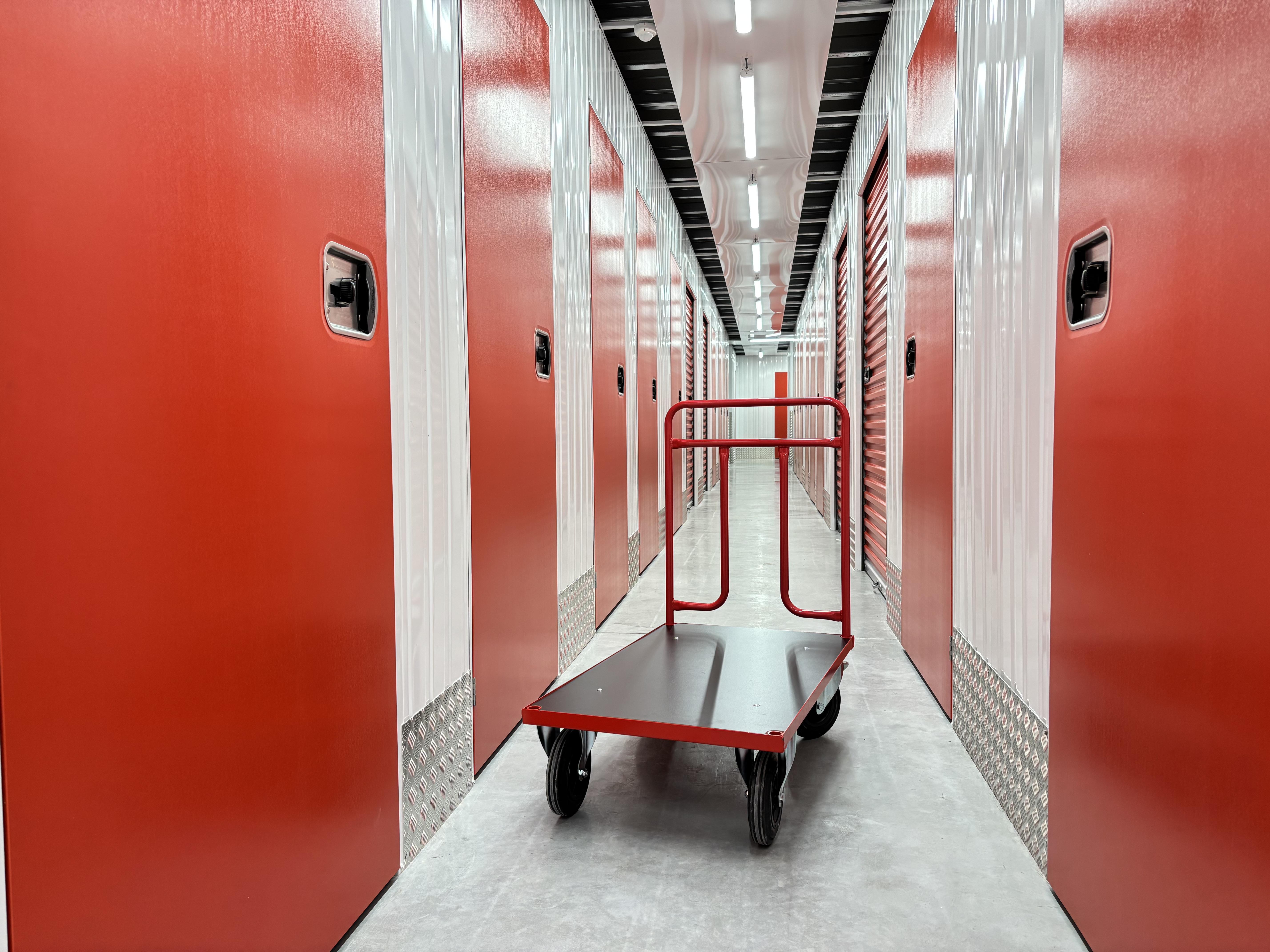 Box de Stockage Sécurisé de 50 m² en