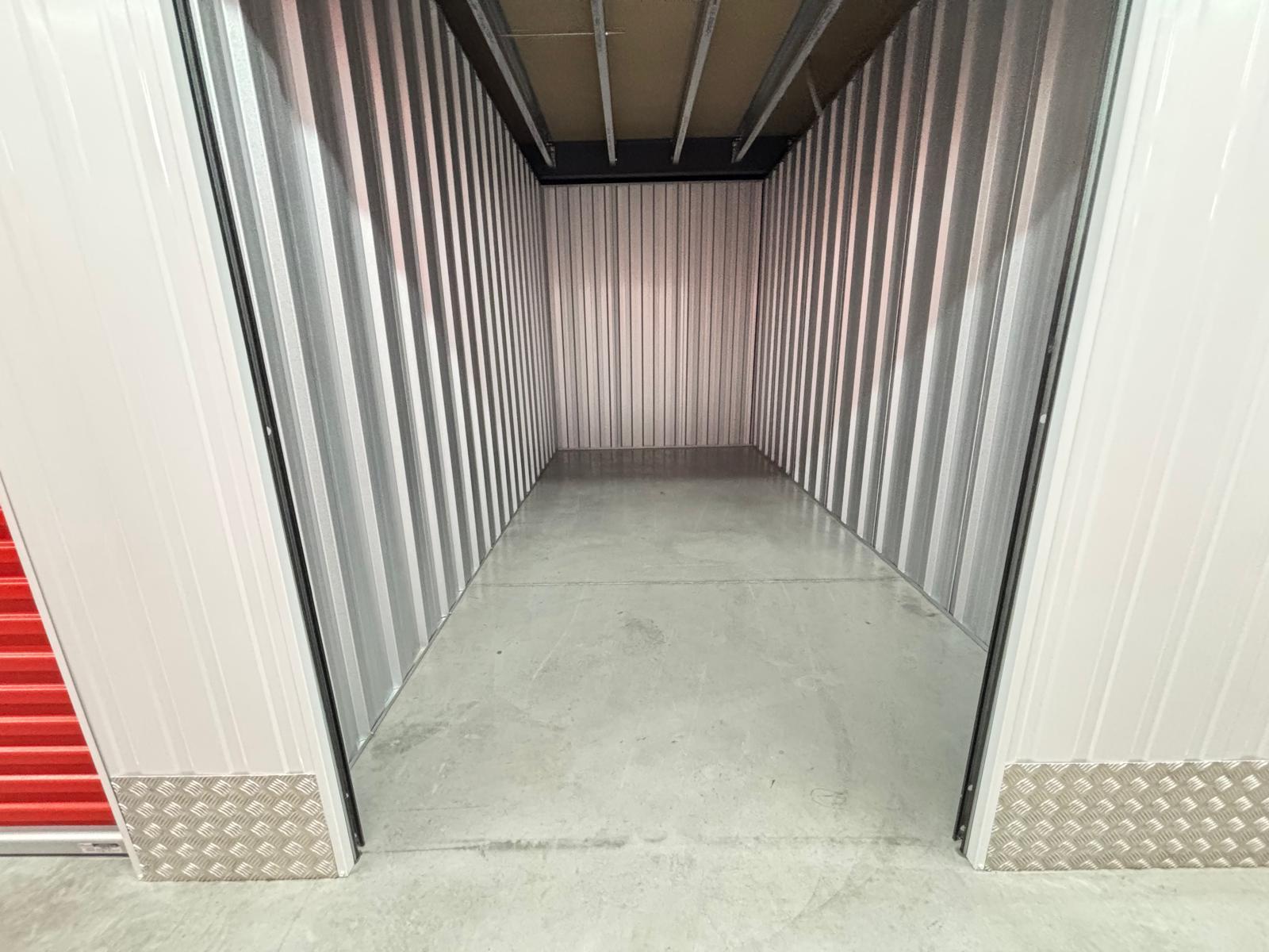 Box de Stockage Sécurisé de 50 m² en