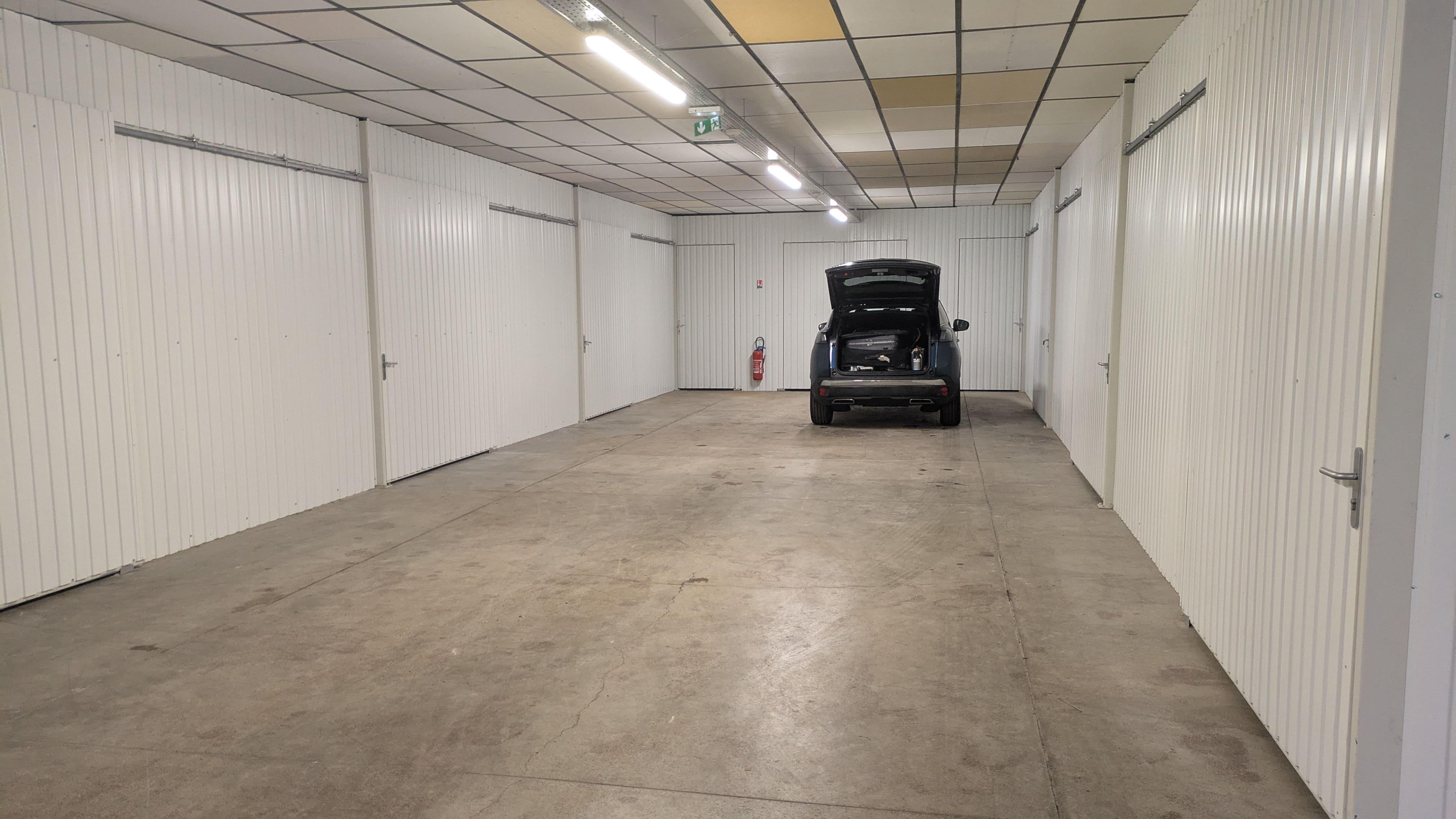 Box de Stockage Sécurisé à Louer - Particuliers