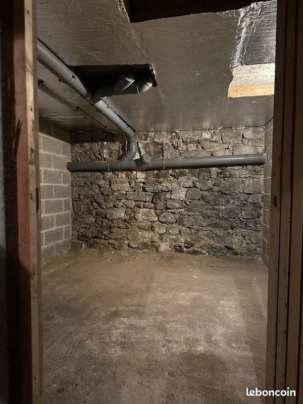 Location caves de 3 à 15m²
