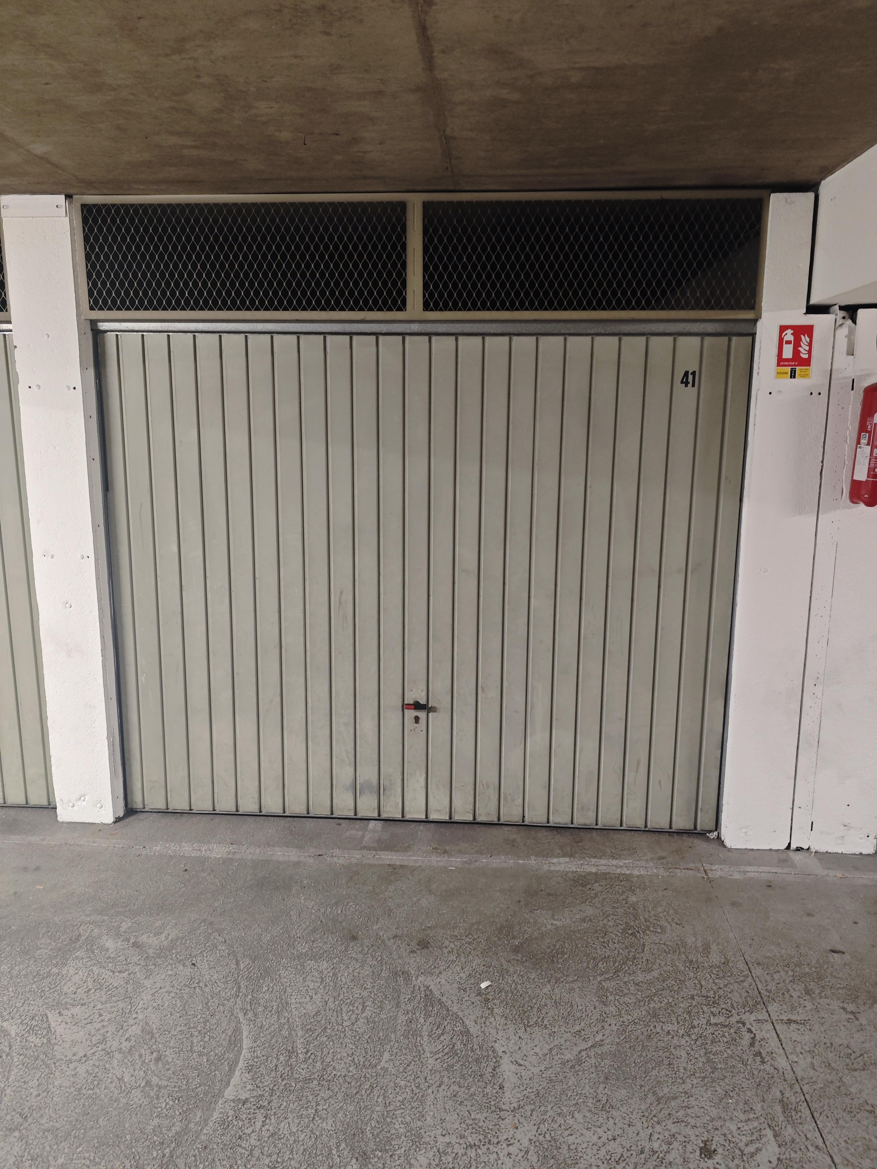 Garage/Box 13m² à Paris 13ème