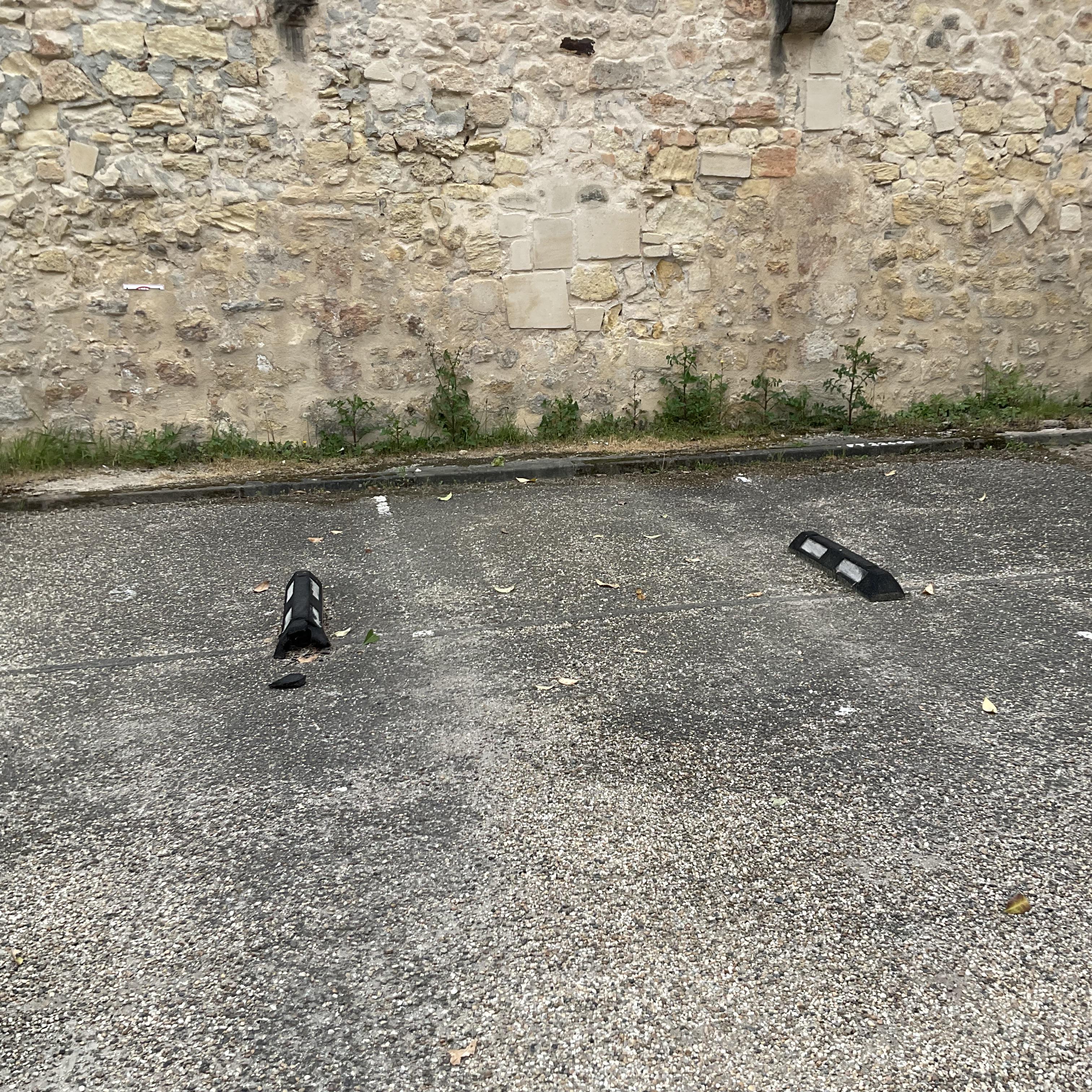 Place de parking sécurisé
