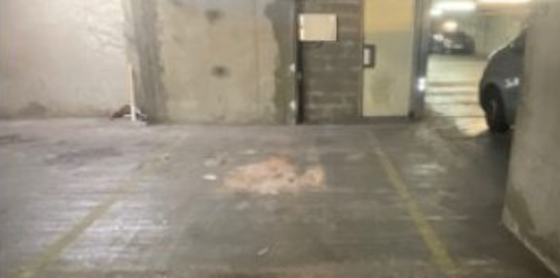 Emplacement de stationnement-Créteil