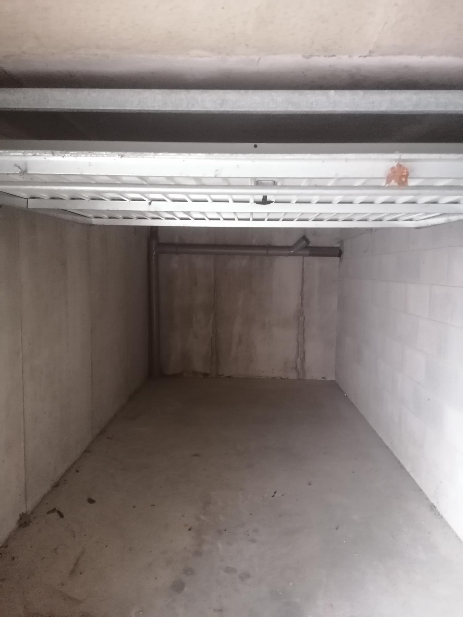 Garage/Box 13m² à Mordelles