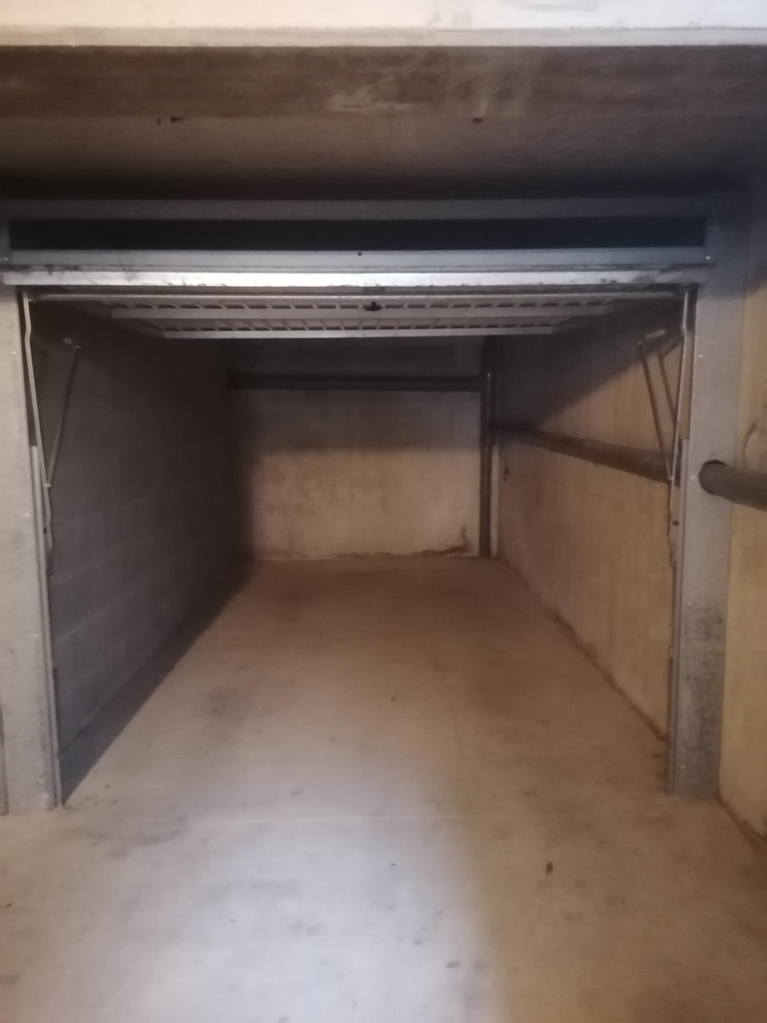 Garage/Box 13m² à Mordelles