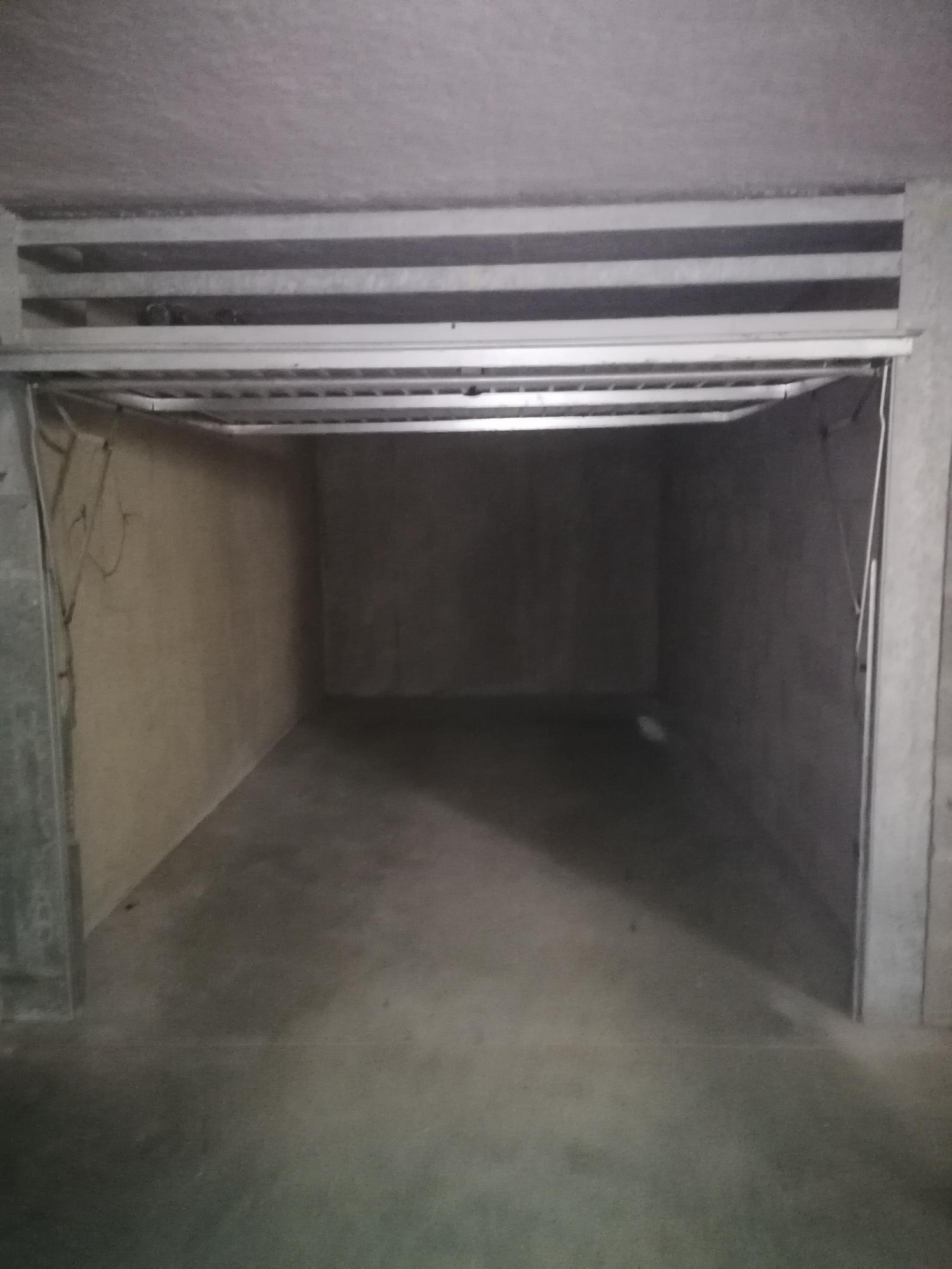 Garage/Box 13m² à Mordelles