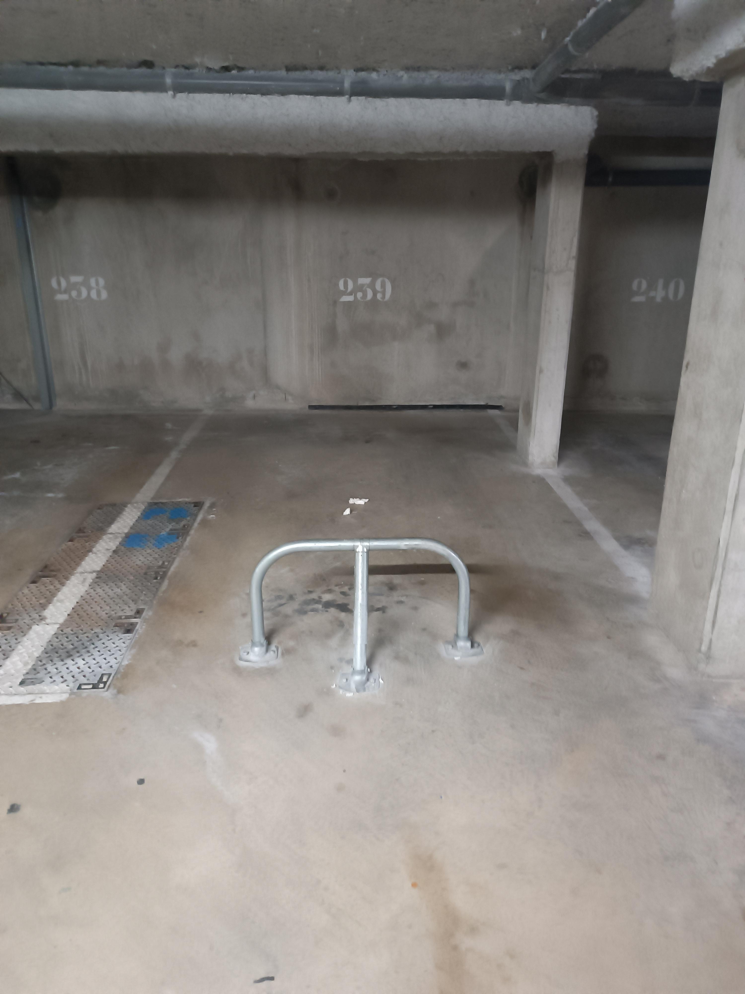 Place de parking 12m² - Toulouse