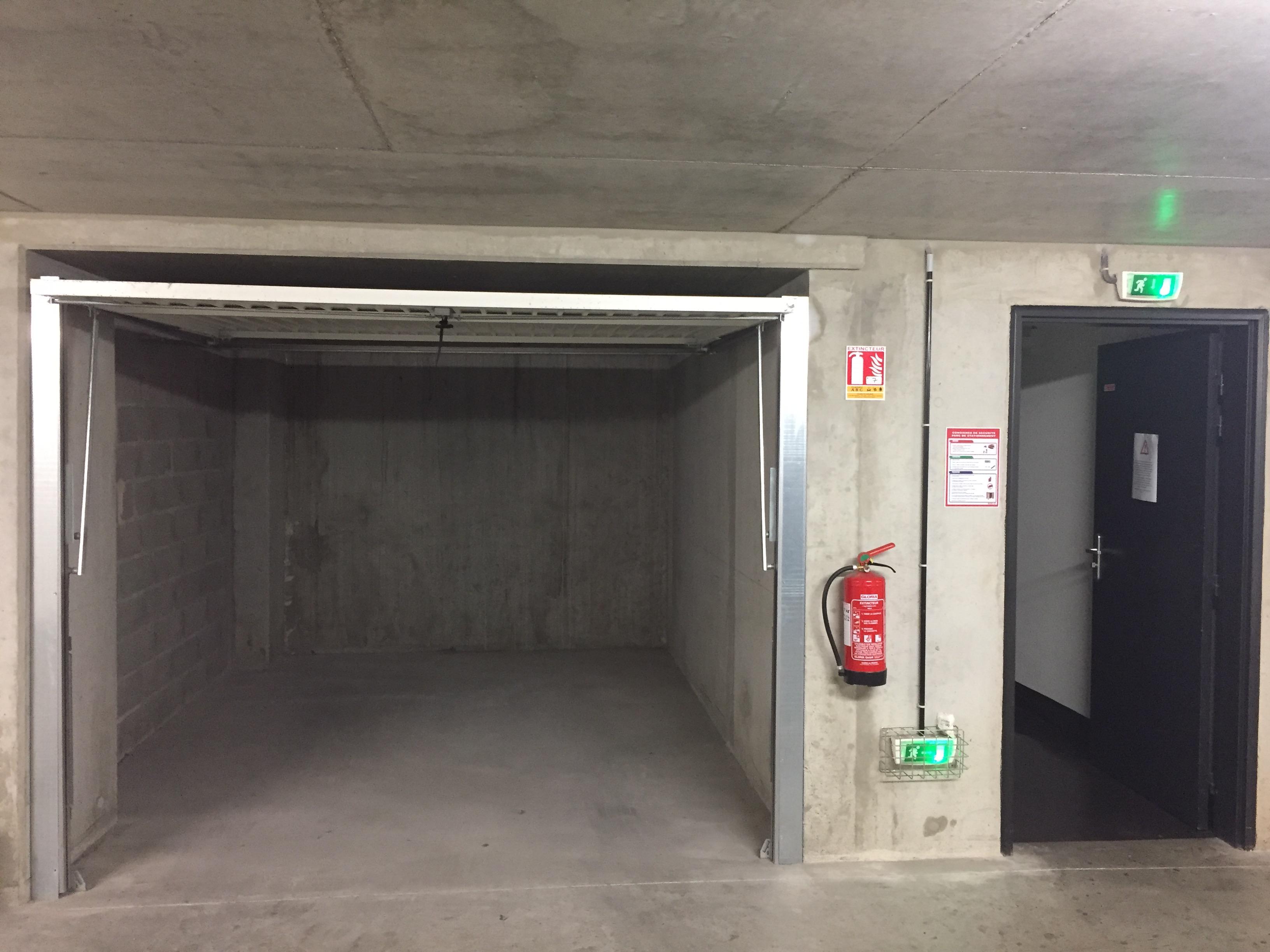 Box de stockage sécurisé 12m2