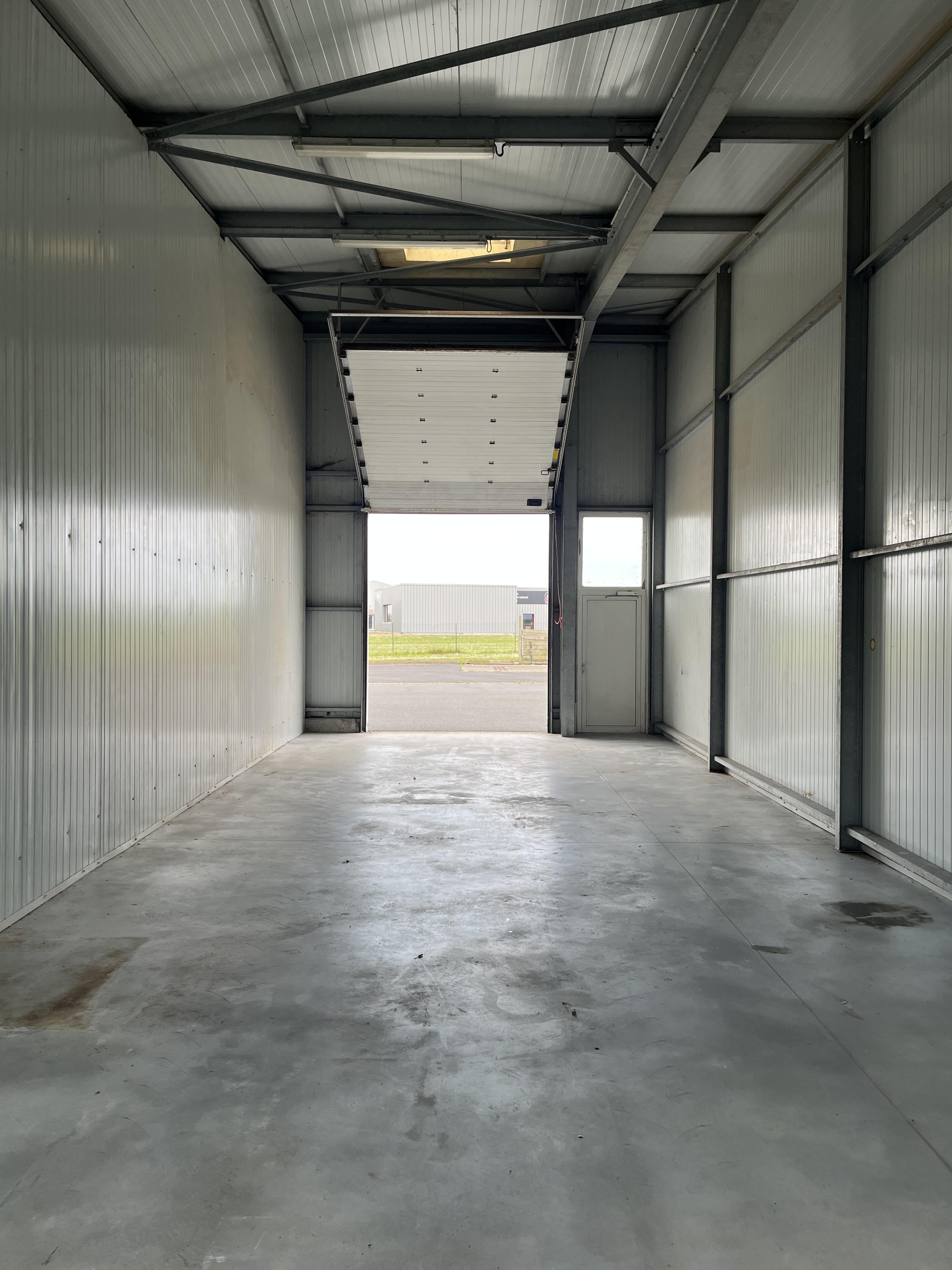 Atelier de Stockage avec grande visibilité