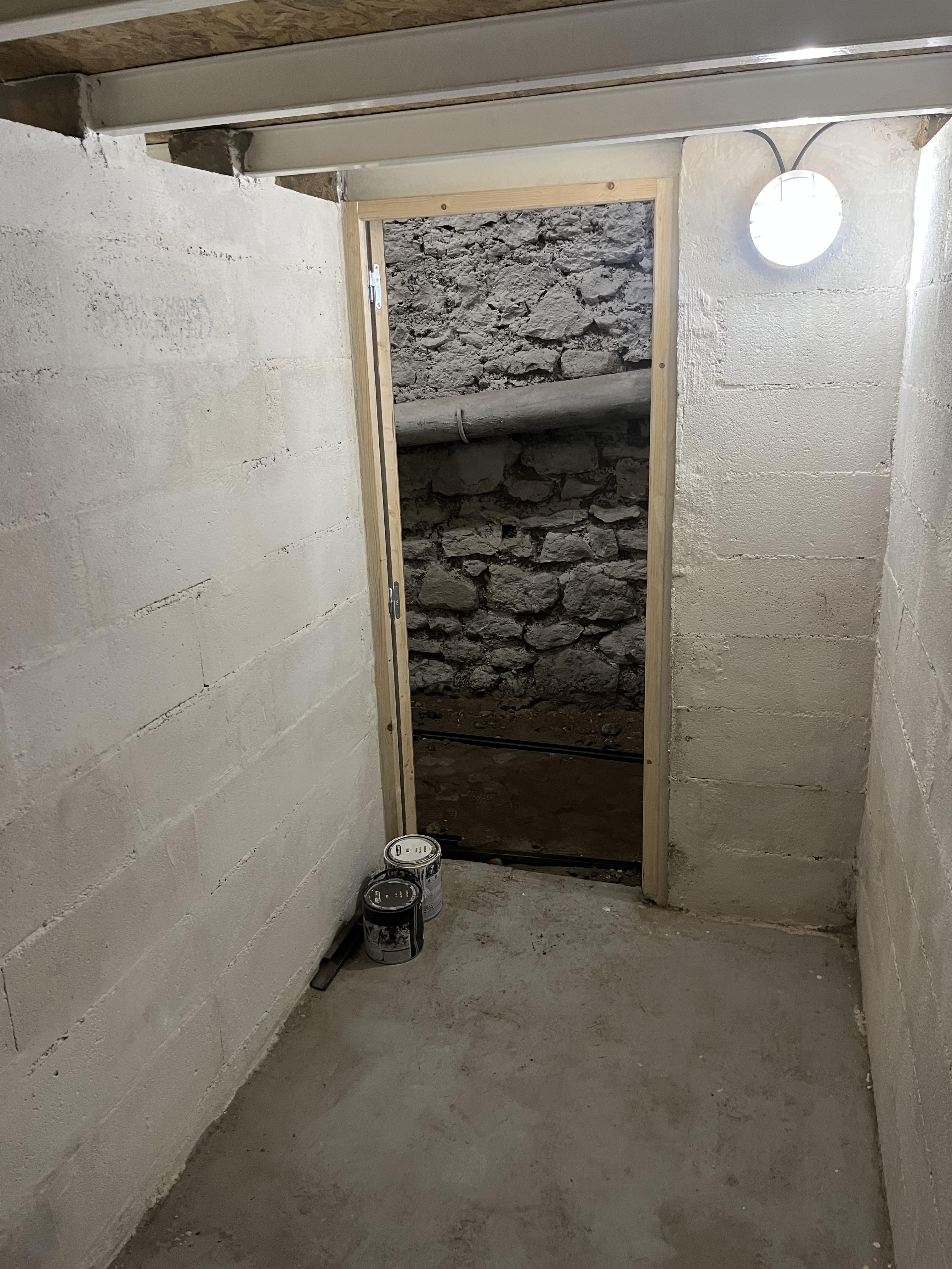 CAVE / STOCKAGE