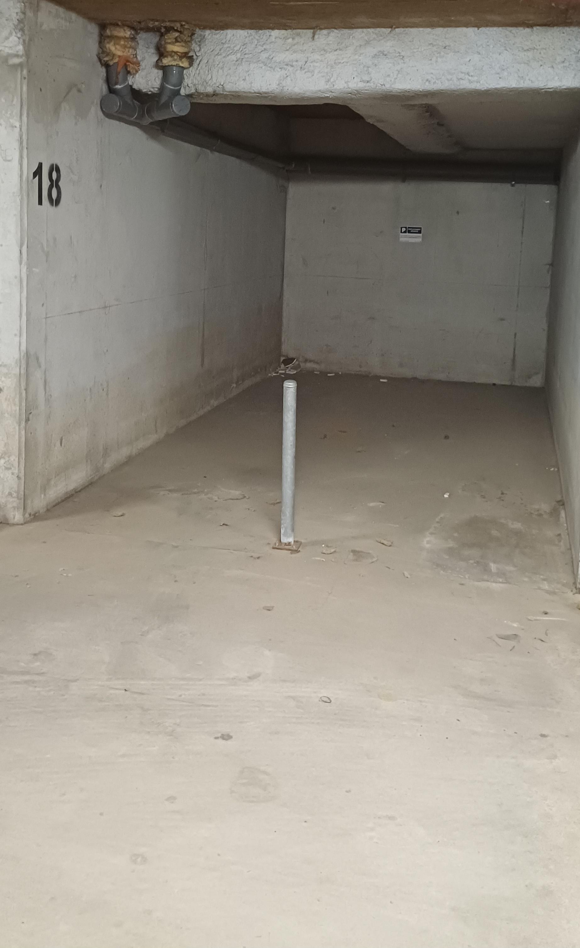 Parking - 13m² - Hyères