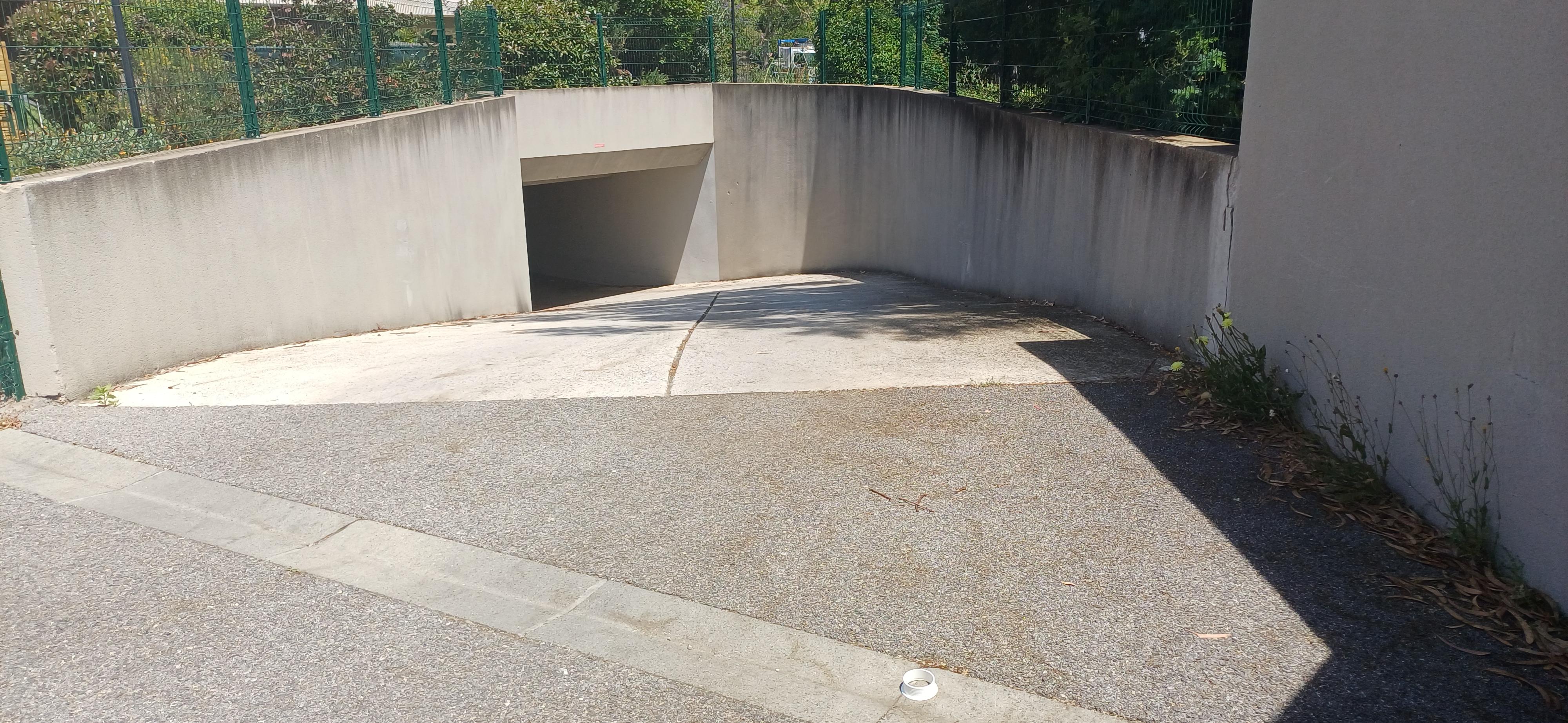 Parking - 13m² - Hyères