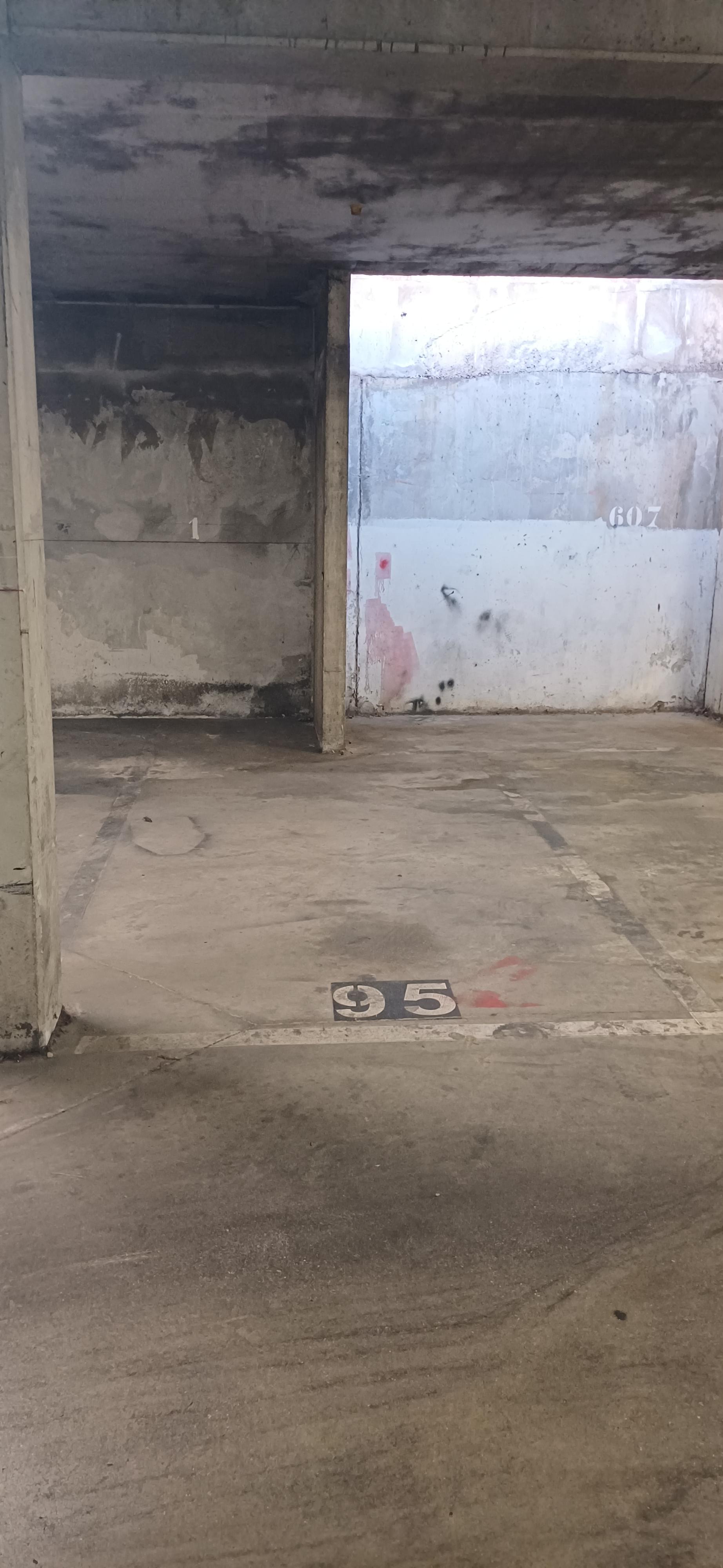 Parking - 13m² à Toulon
