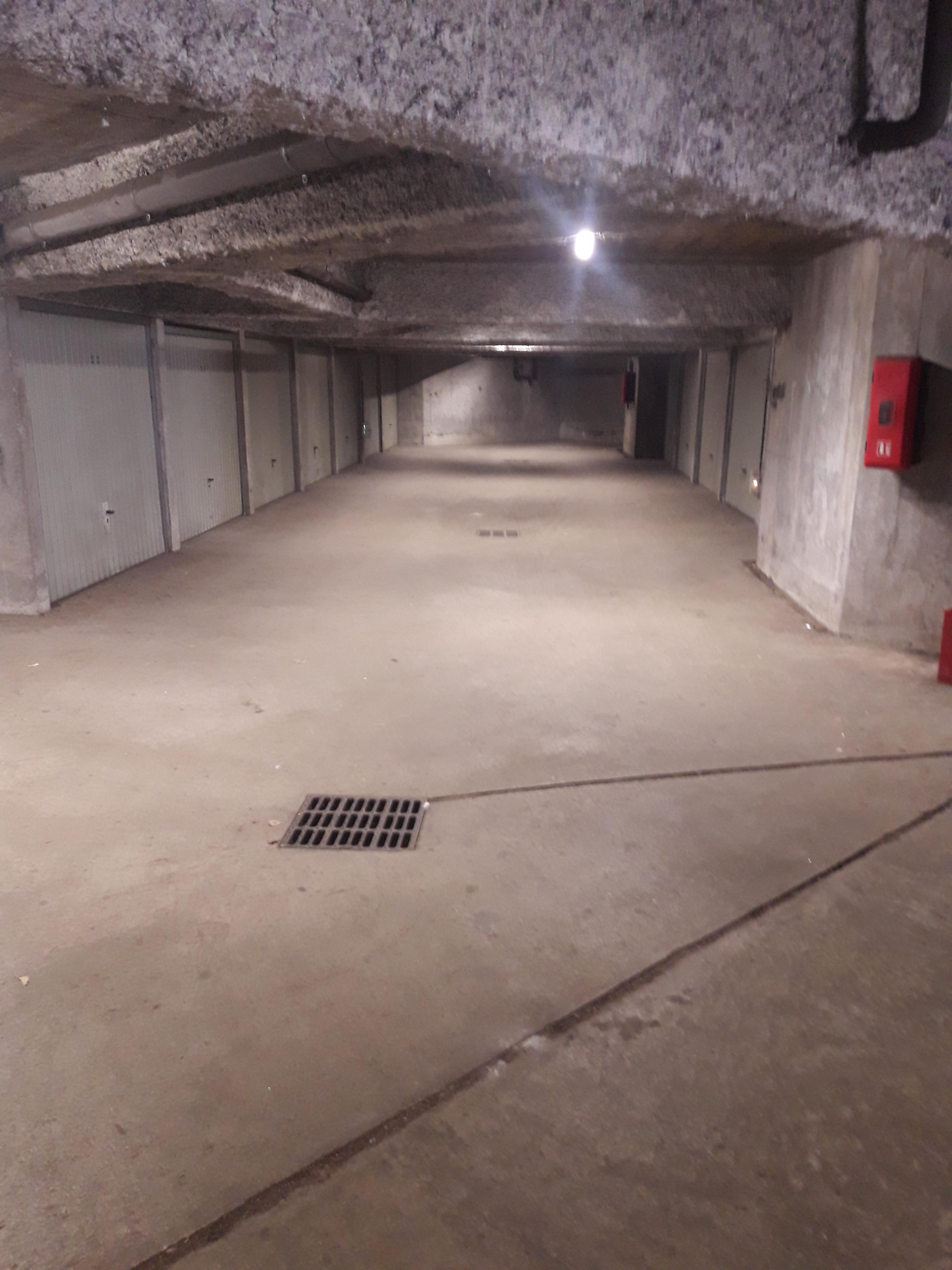 Garage individuel de 15m² - stationnement