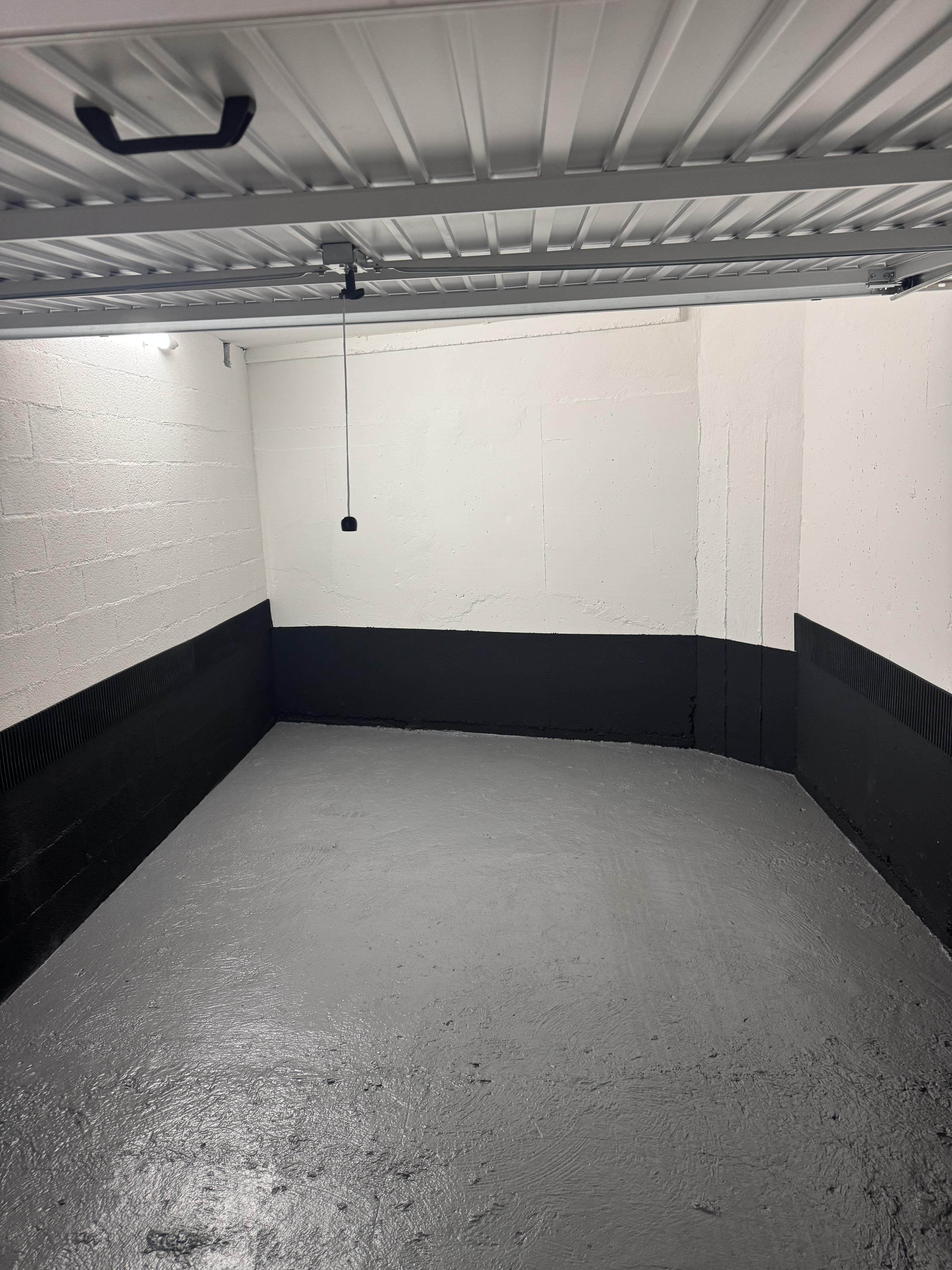 Box n° 308 - 17m² - Rue de