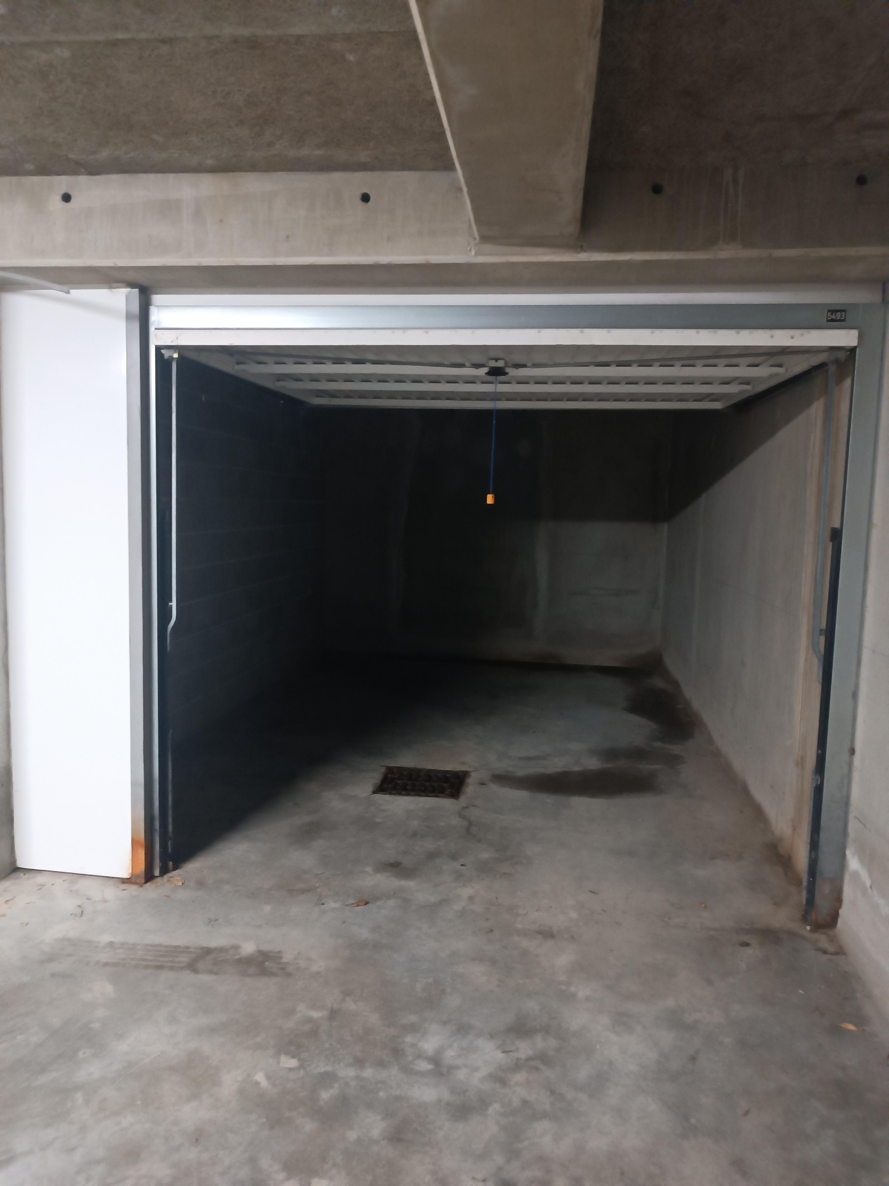 Garage/Box 13m² à Villeneuve-Tolosane
