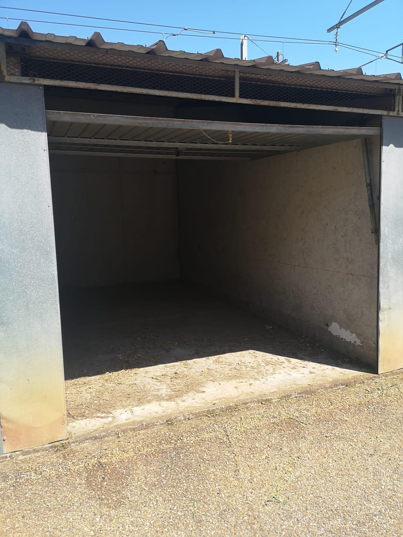 Garage/Box - 13m² à Nîmes